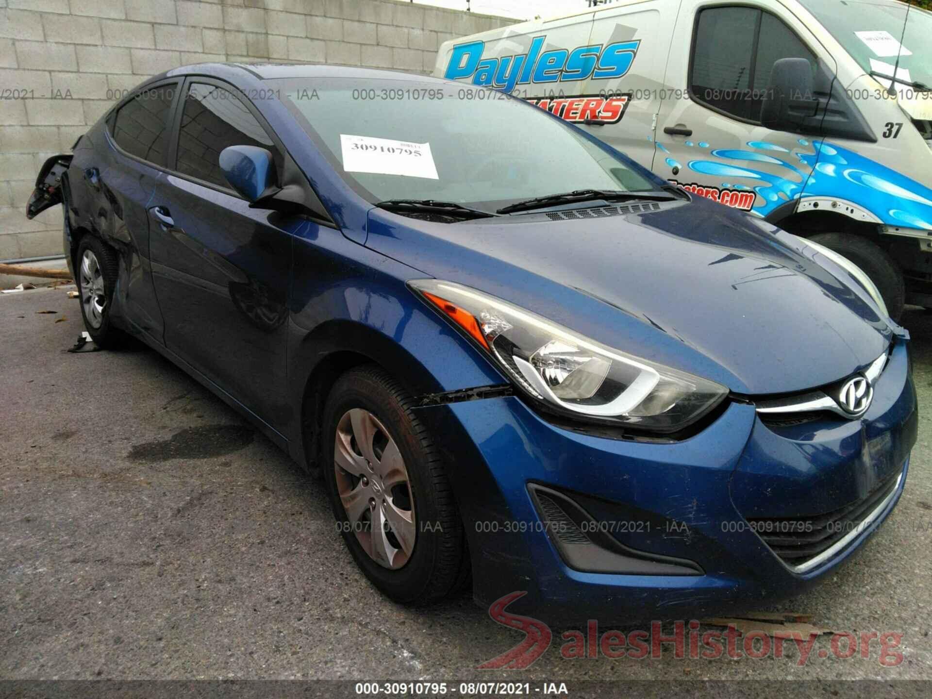 5NPDH4AE4GH708888 2016 HYUNDAI ELANTRA