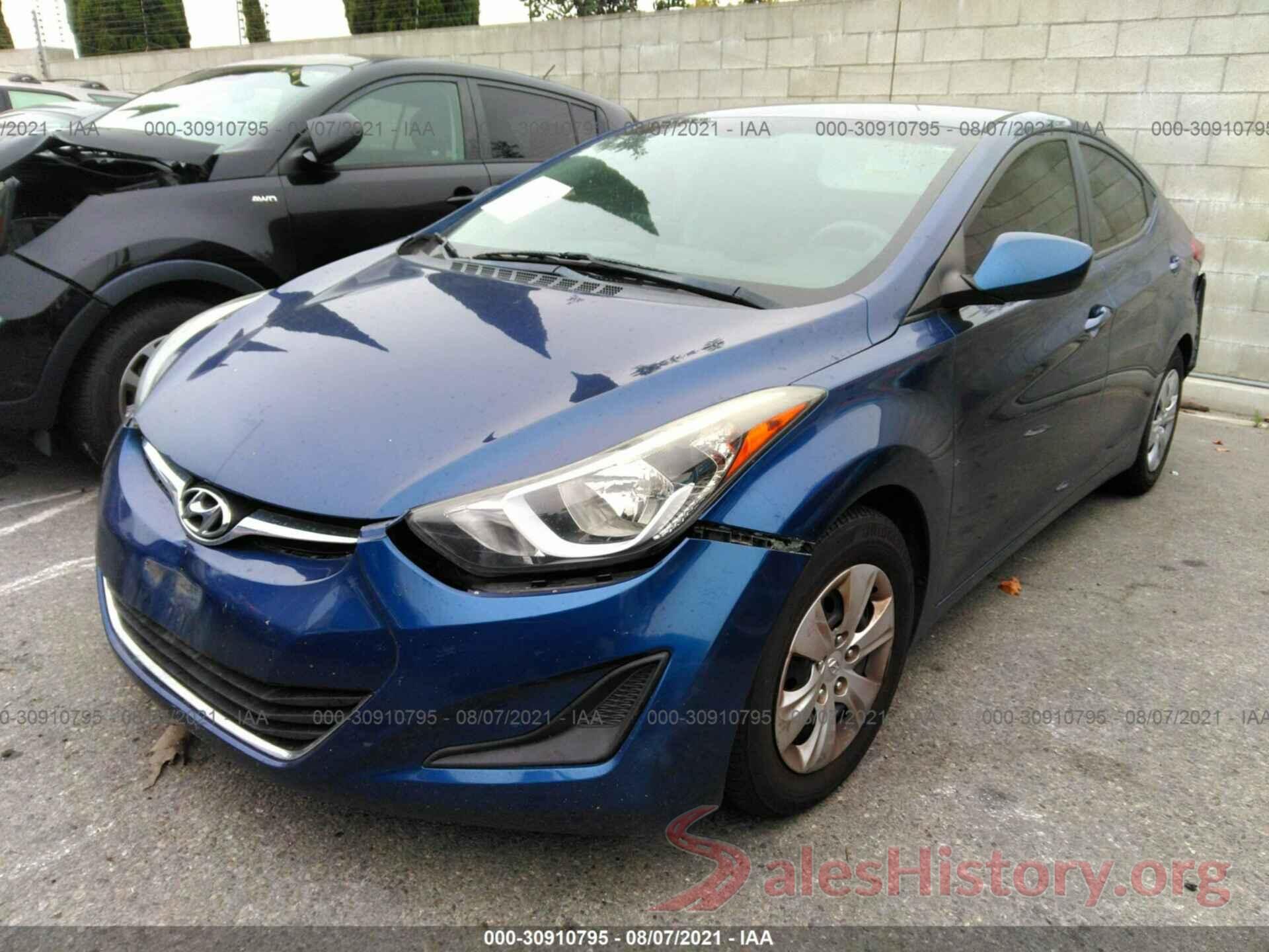 5NPDH4AE4GH708888 2016 HYUNDAI ELANTRA