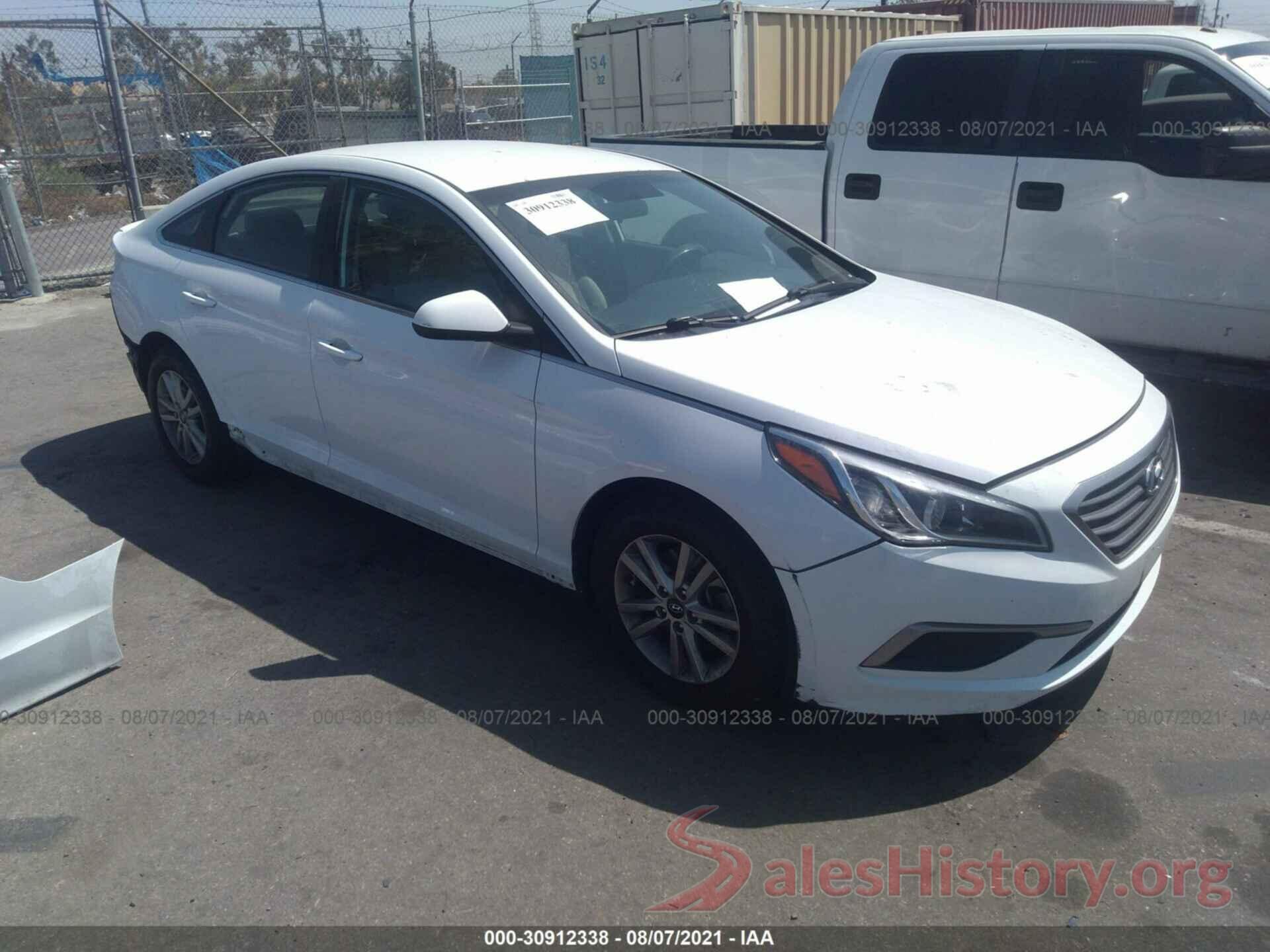 5NPE24AF5HH581388 2017 HYUNDAI SONATA