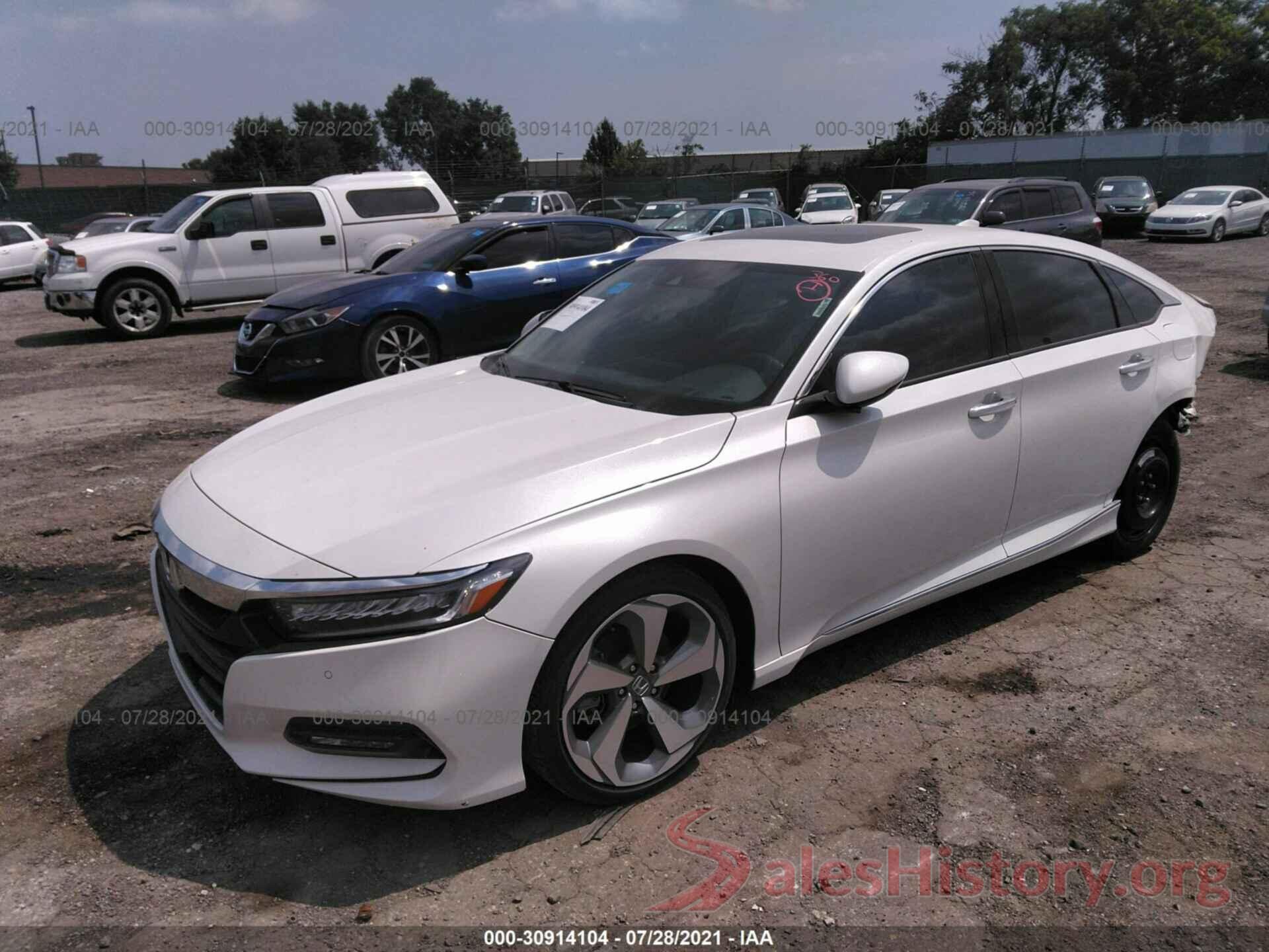 1HGCV2F92JA041517 2018 HONDA ACCORD SEDAN