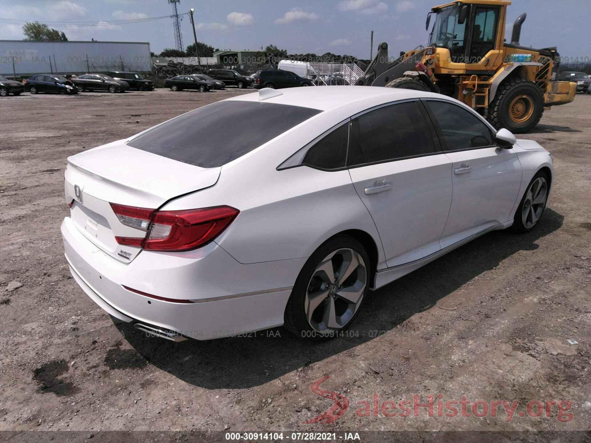 1HGCV2F92JA041517 2018 HONDA ACCORD SEDAN