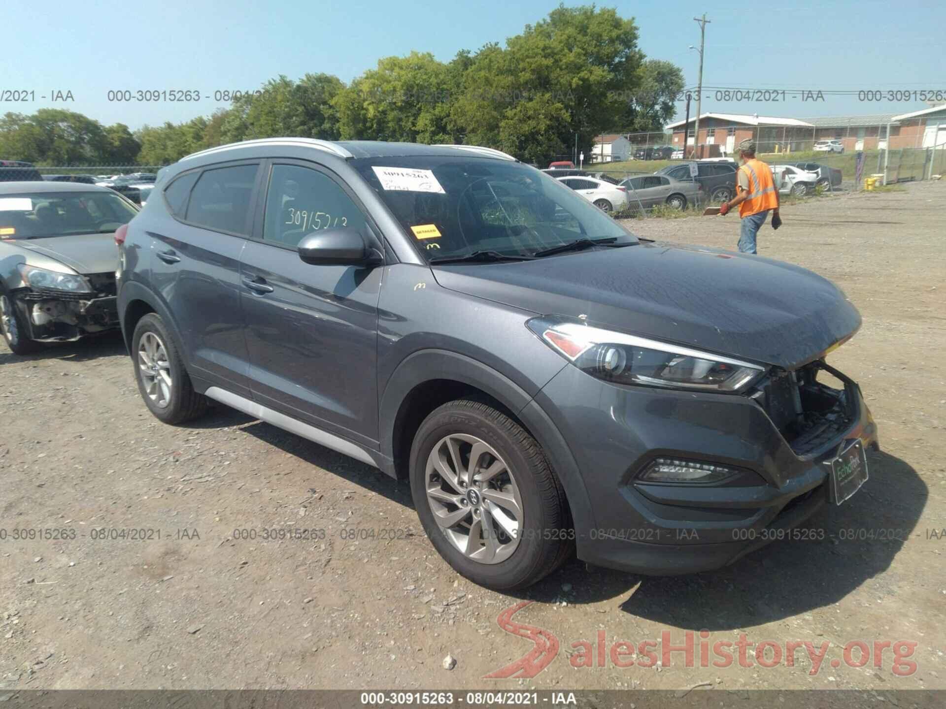 KM8J3CA43HU505643 2017 HYUNDAI TUCSON