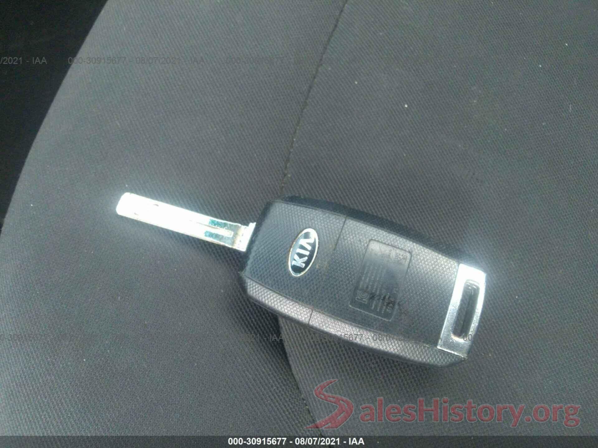 KNDJN2A24G7378597 2016 KIA SOUL