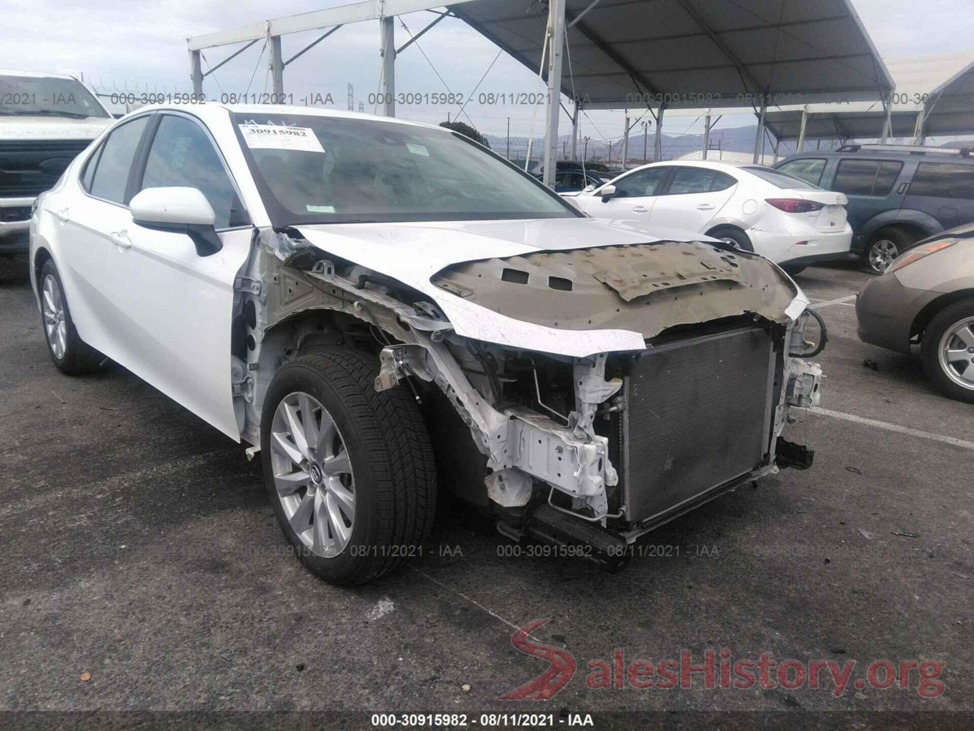 4T1B11HK6JU064633 2018 TOYOTA CAMRY