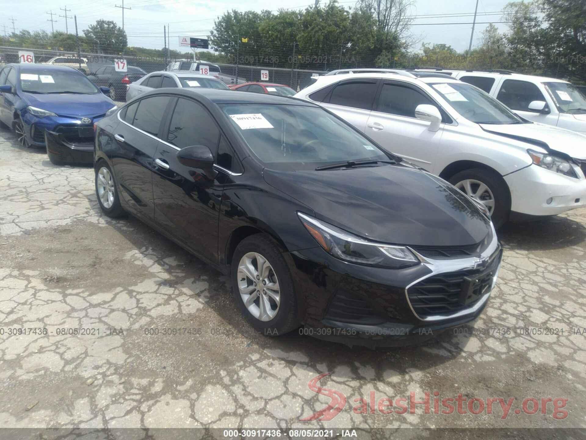 1G1BE5SM1K7118424 2019 CHEVROLET CRUZE