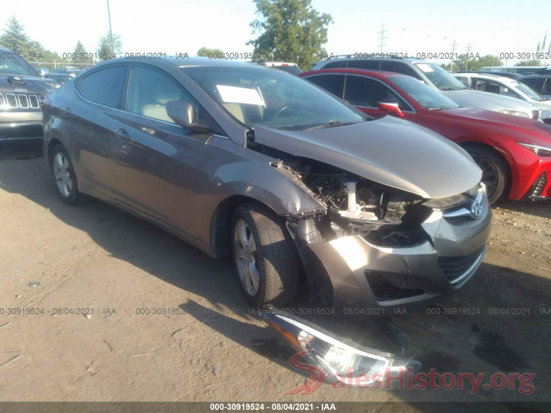 5NPDH4AE0GH675338 2016 HYUNDAI ELANTRA