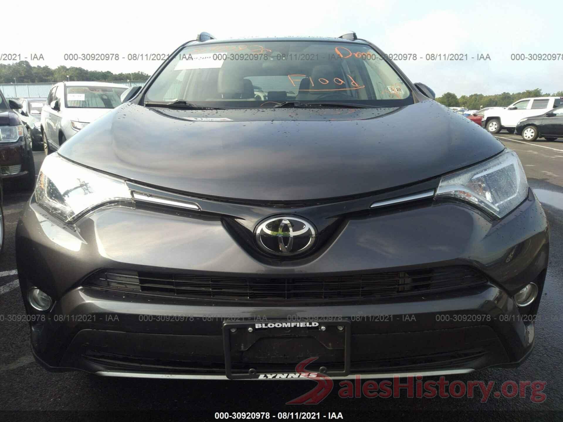 JTMRFREV7HJ714857 2017 TOYOTA RAV4