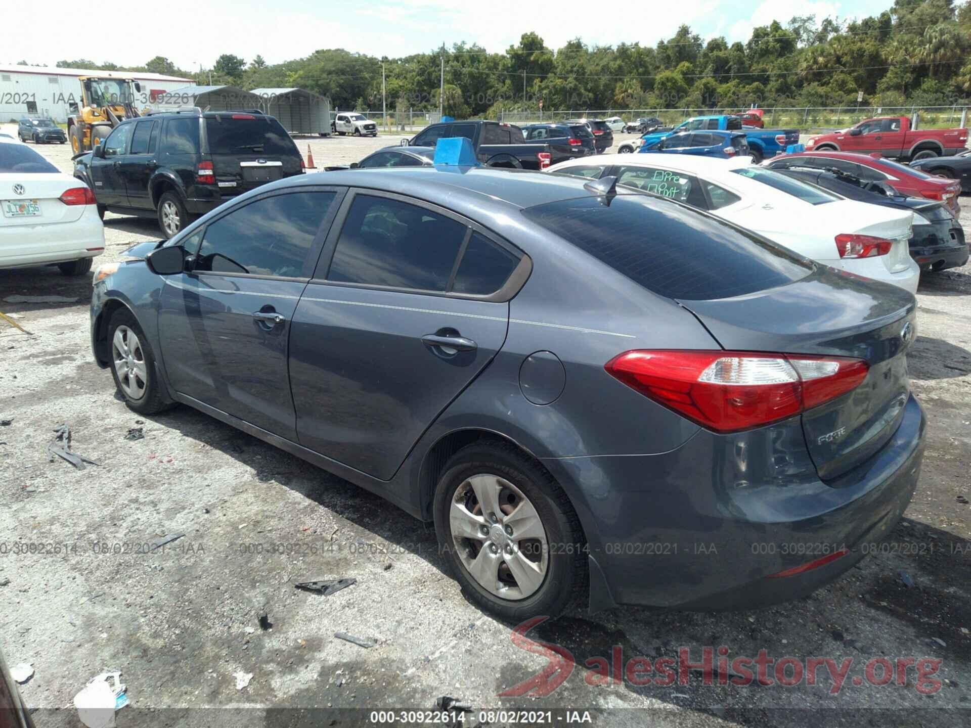 KNAFK4A67G5551860 2016 KIA FORTE