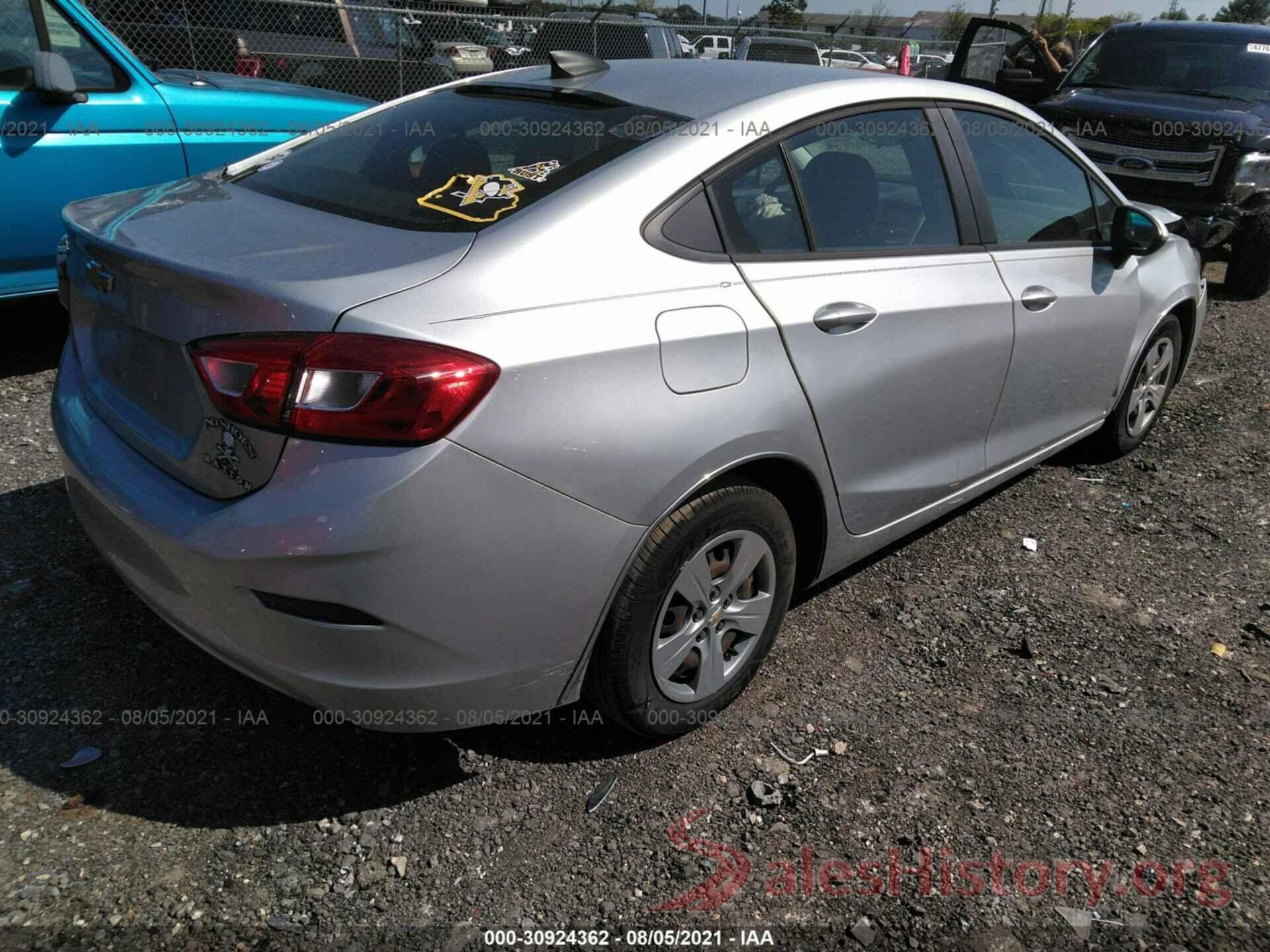 1G1BC5SM0J7149006 2018 CHEVROLET CRUZE