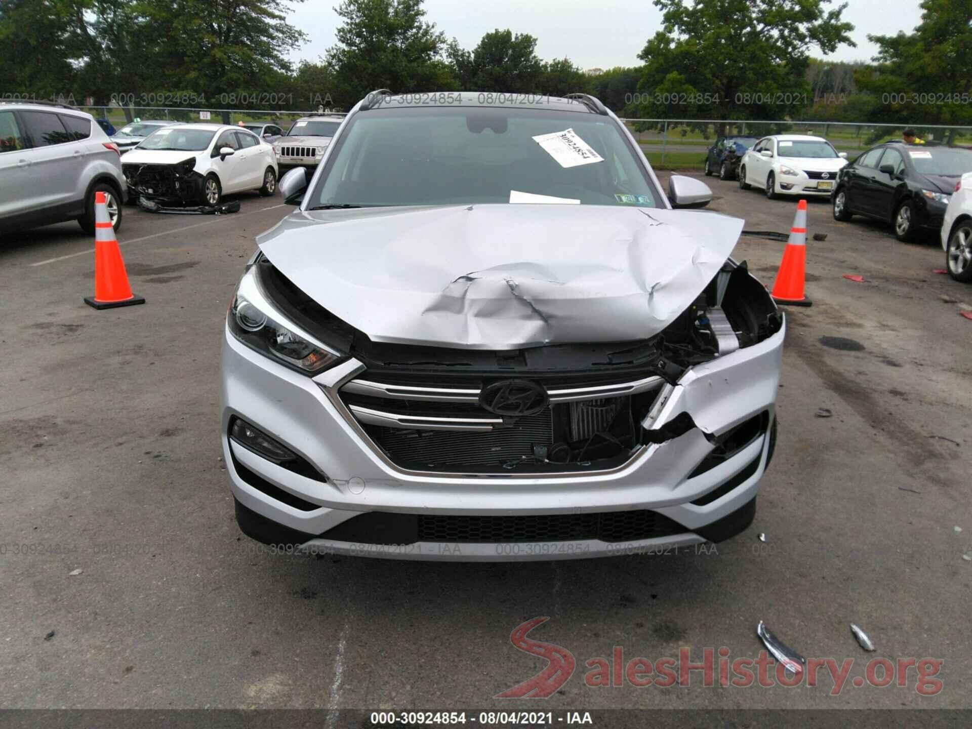 KM8J3CA22HU333071 2017 HYUNDAI TUCSON