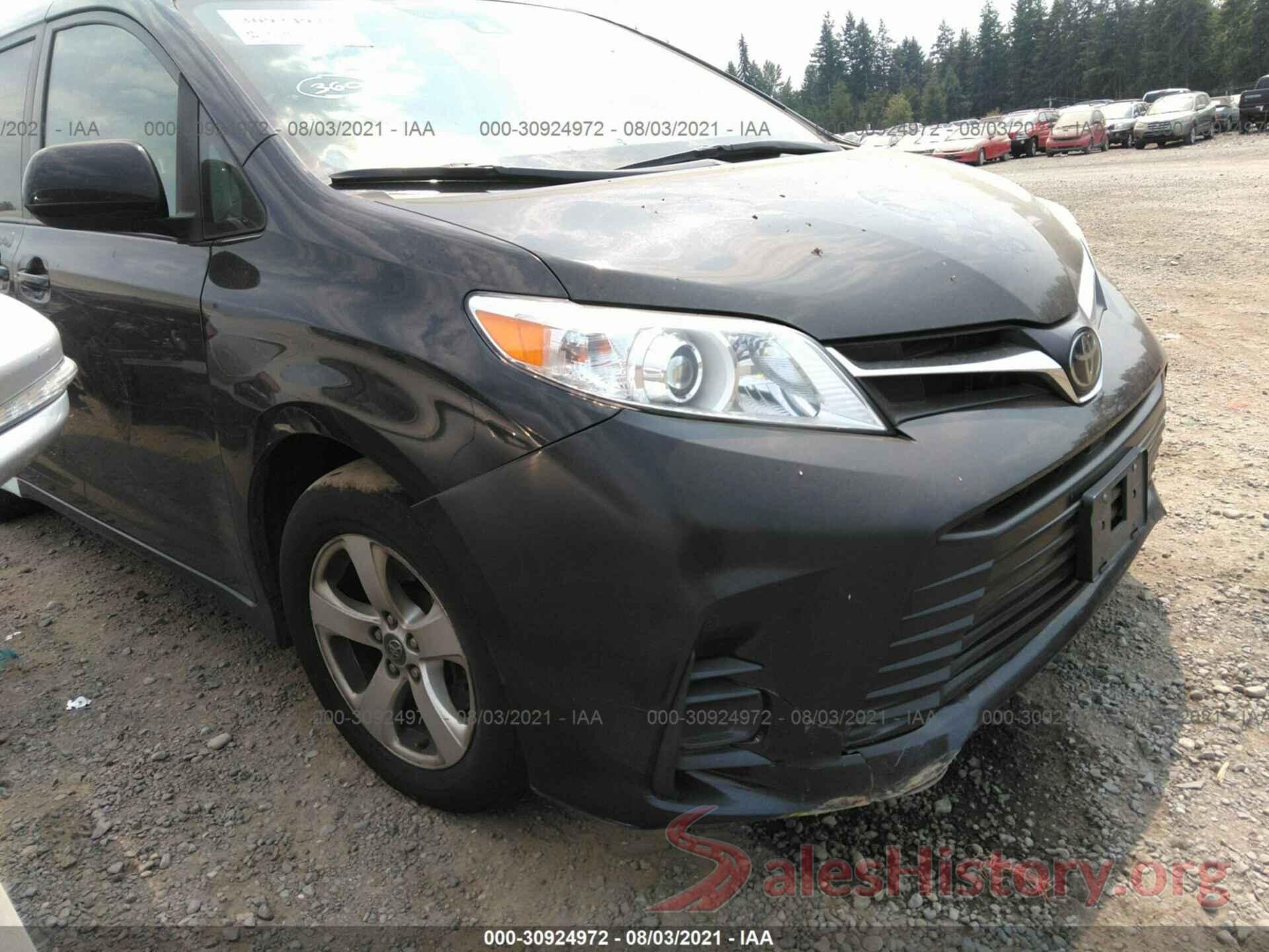 5TDKZ3DC2KS005480 2019 TOYOTA SIENNA