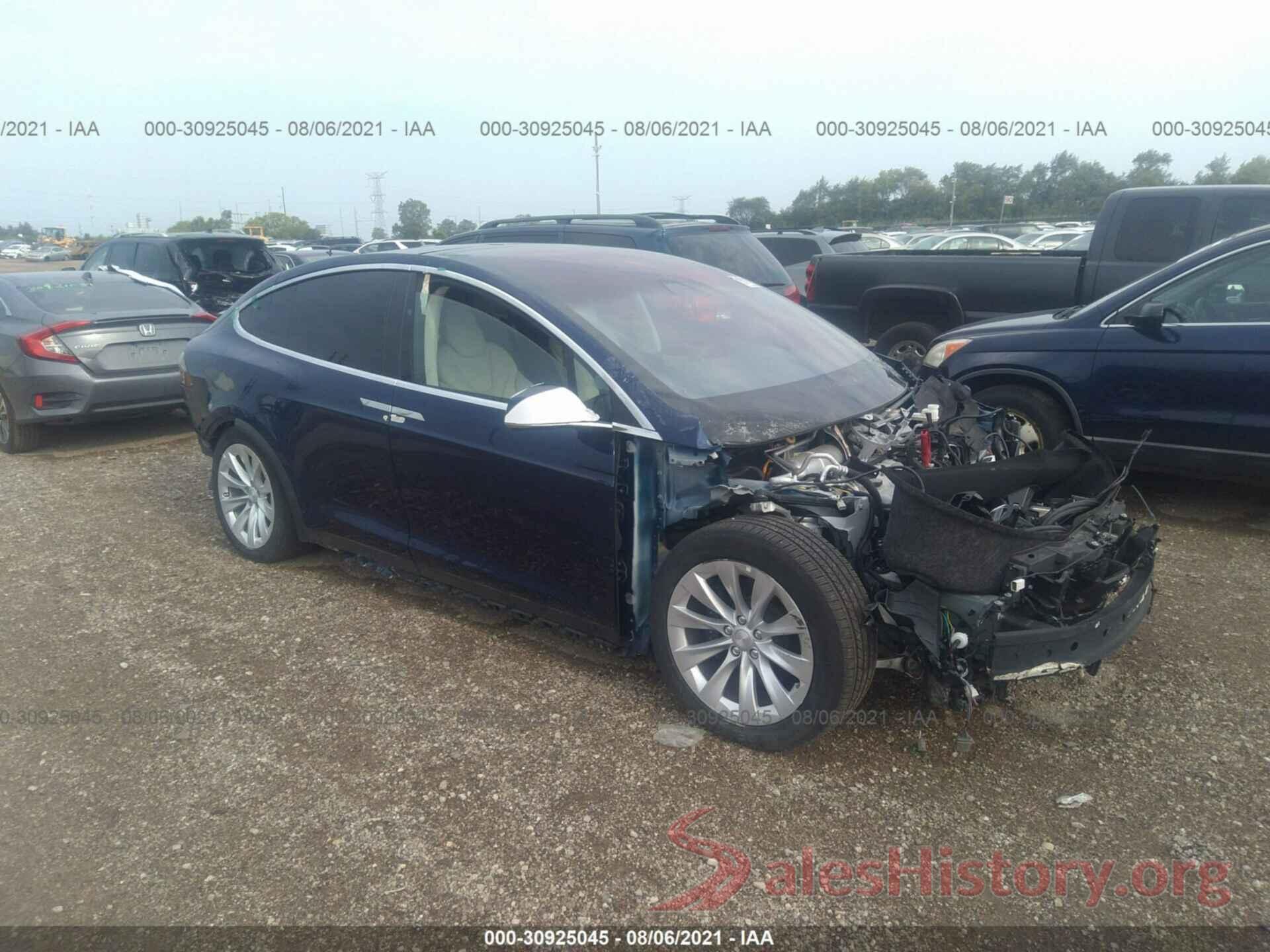 5YJXCDE29JF119837 2018 TESLA MODEL X