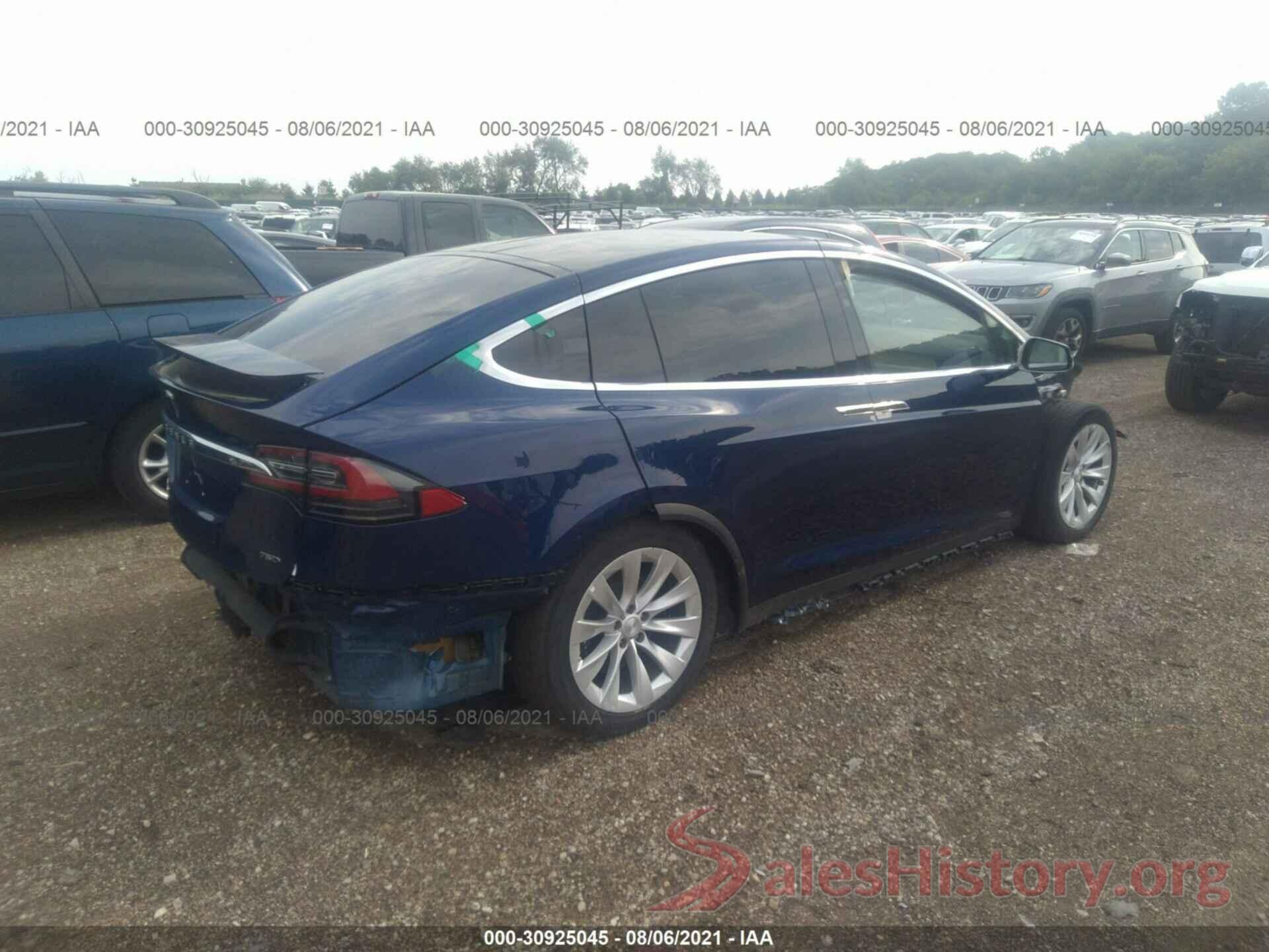 5YJXCDE29JF119837 2018 TESLA MODEL X