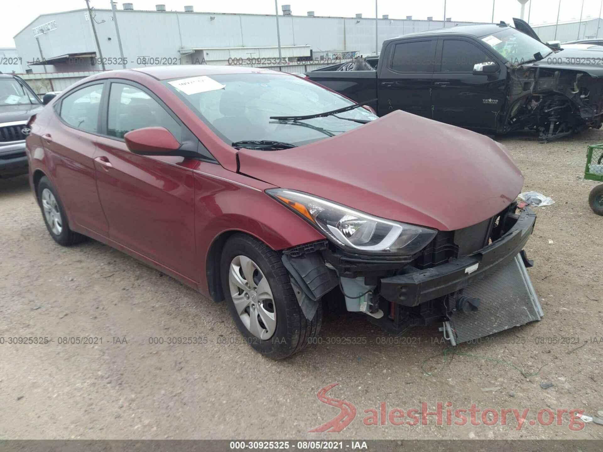 5NPDH4AE3GH669338 2016 HYUNDAI ELANTRA