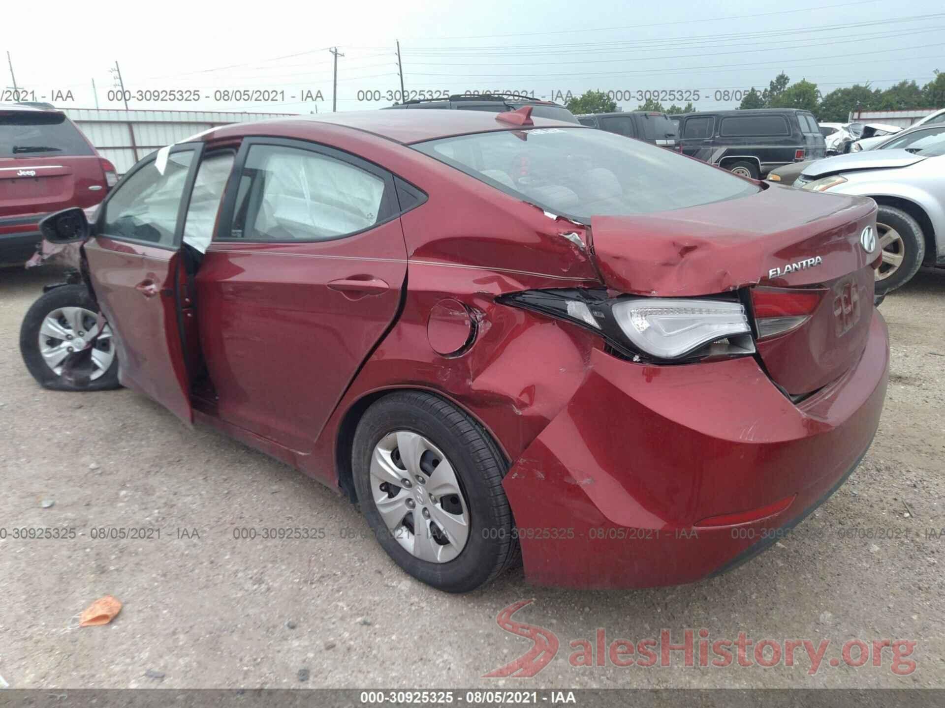 5NPDH4AE3GH669338 2016 HYUNDAI ELANTRA