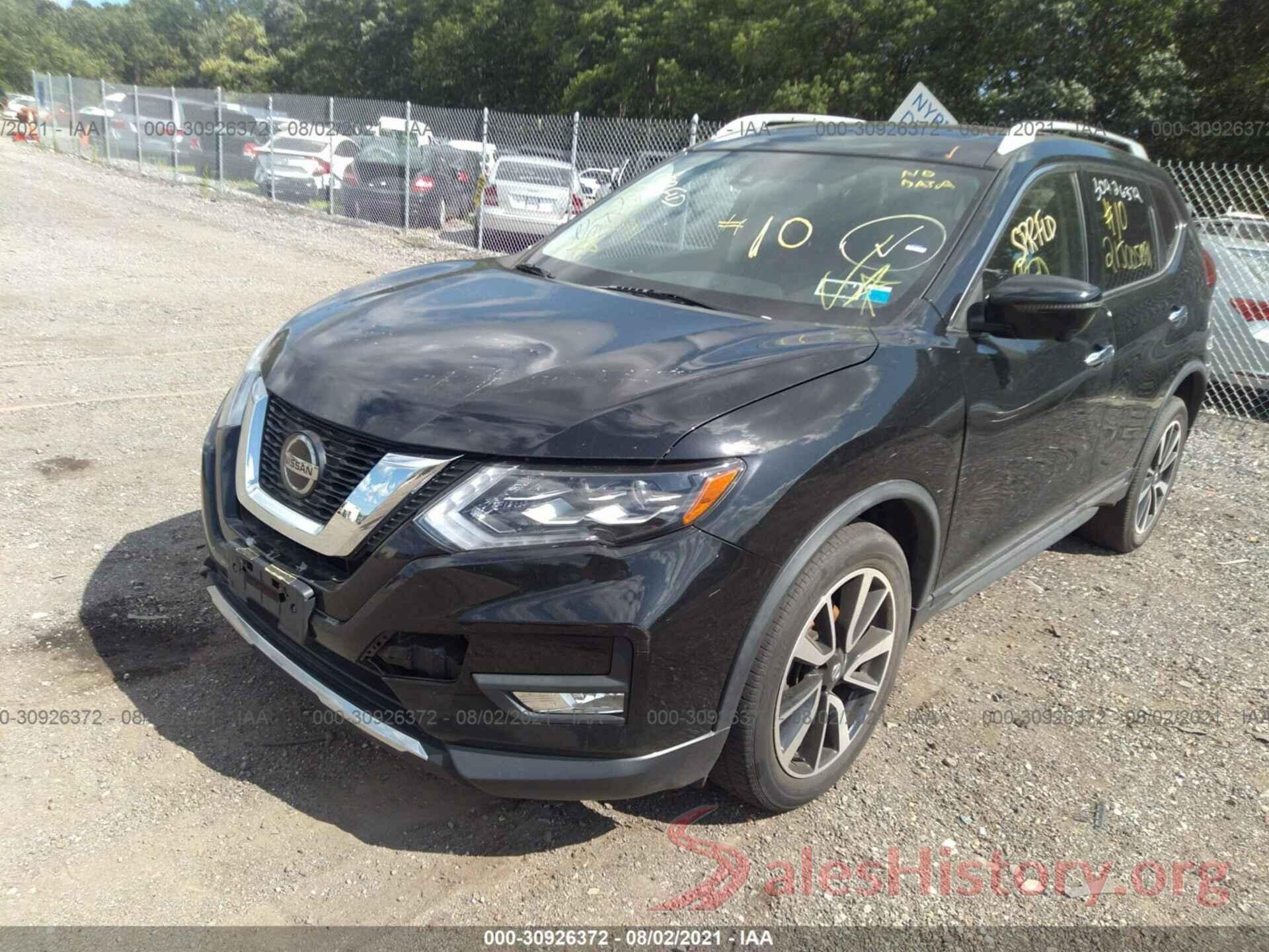 JN8AT2MVXJW327103 2018 NISSAN ROGUE