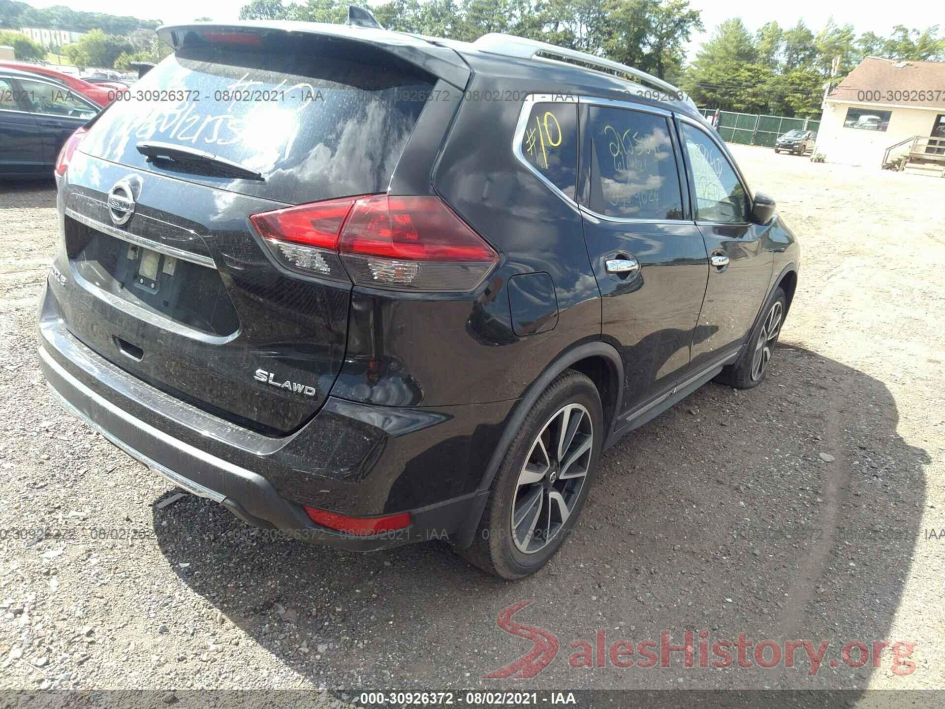 JN8AT2MVXJW327103 2018 NISSAN ROGUE