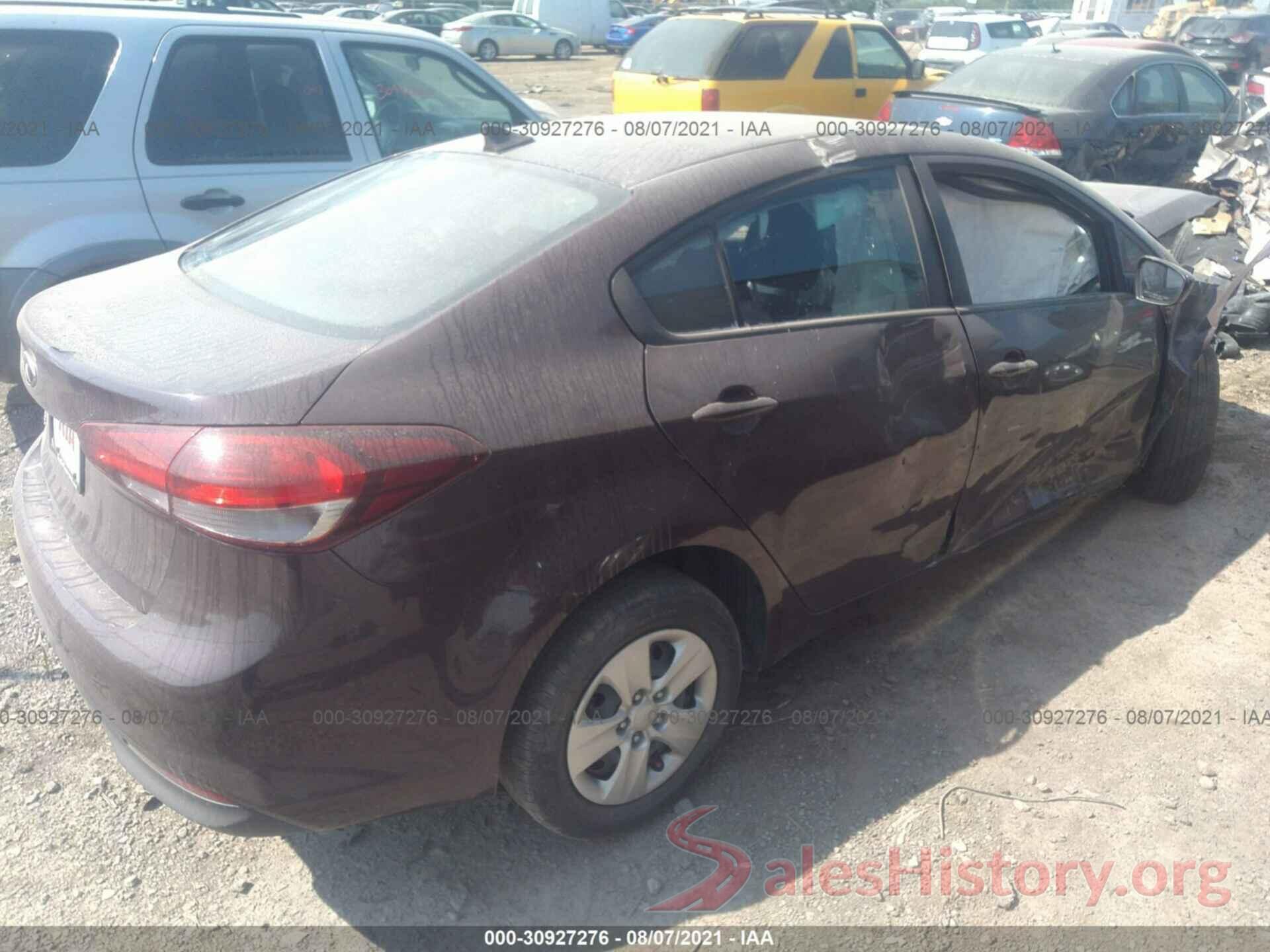 3KPFK4A7XJE232282 2018 KIA FORTE