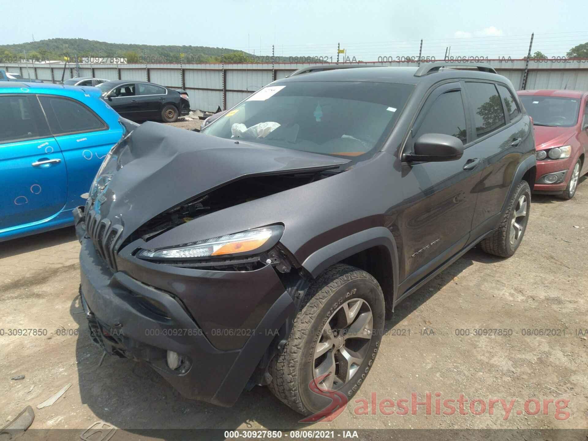 1C4PJMBS1HW647596 2017 JEEP CHEROKEE