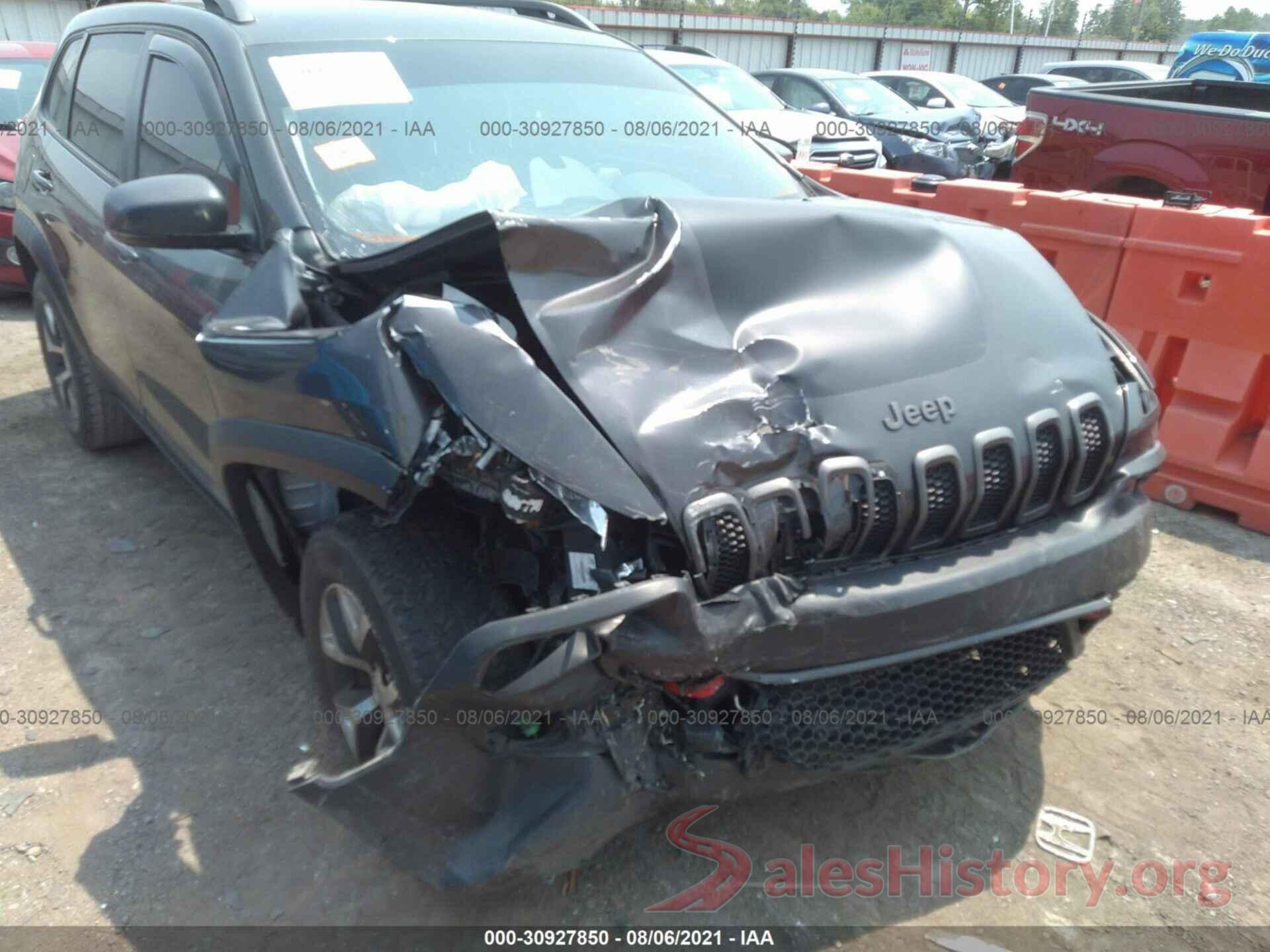 1C4PJMBS1HW647596 2017 JEEP CHEROKEE