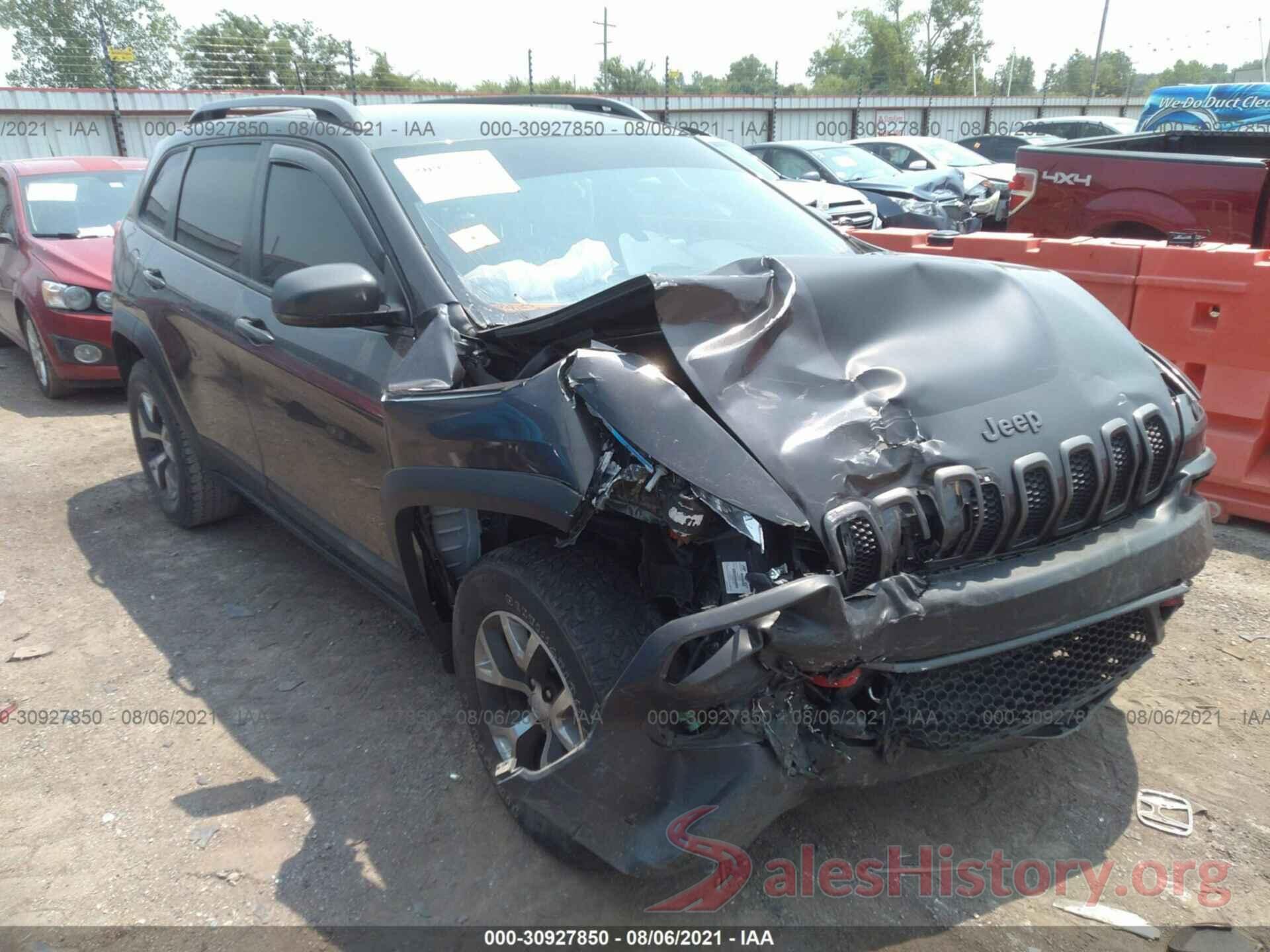 1C4PJMBS1HW647596 2017 JEEP CHEROKEE