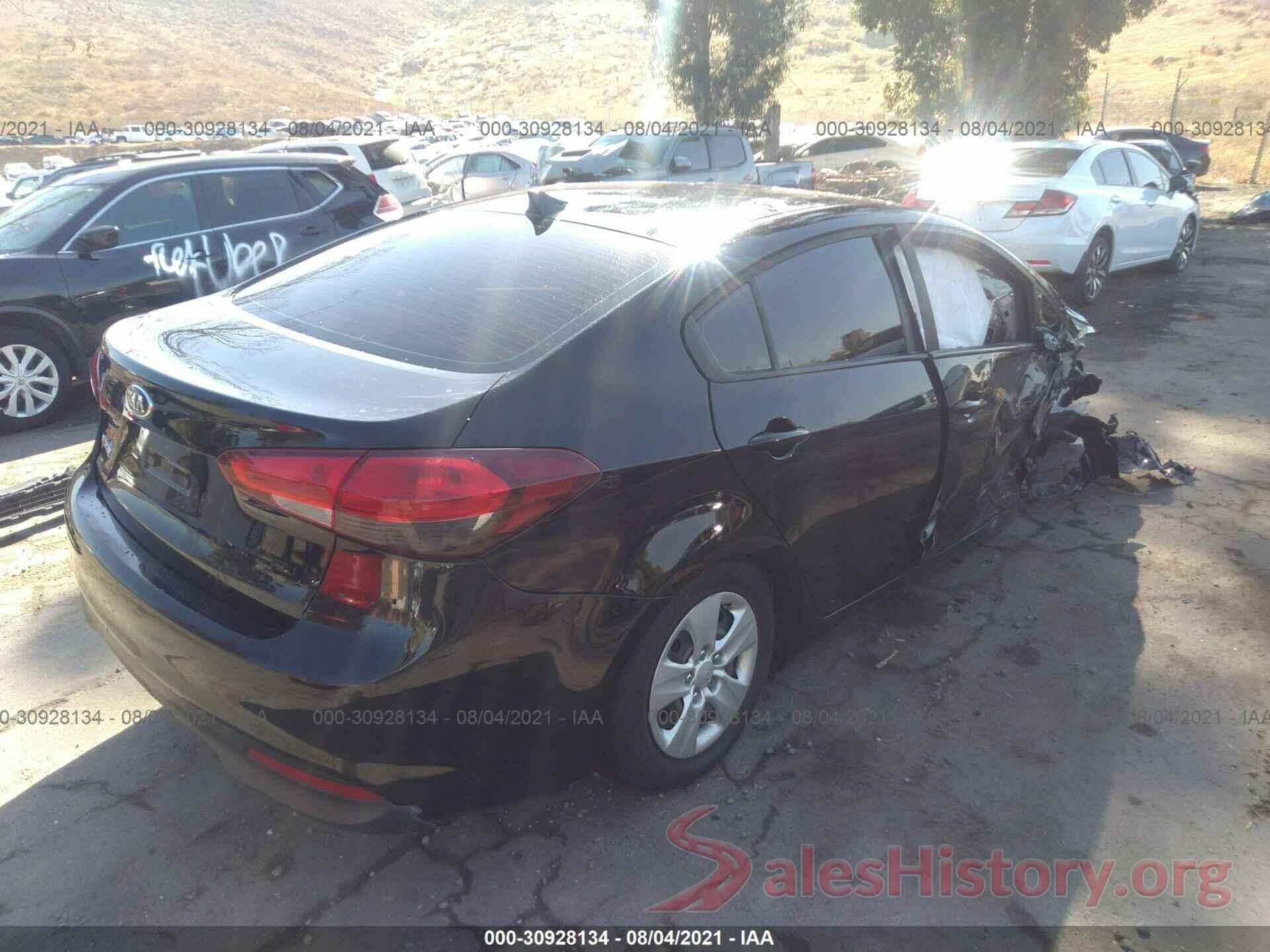 3KPFK4A78JE251901 2018 KIA FORTE