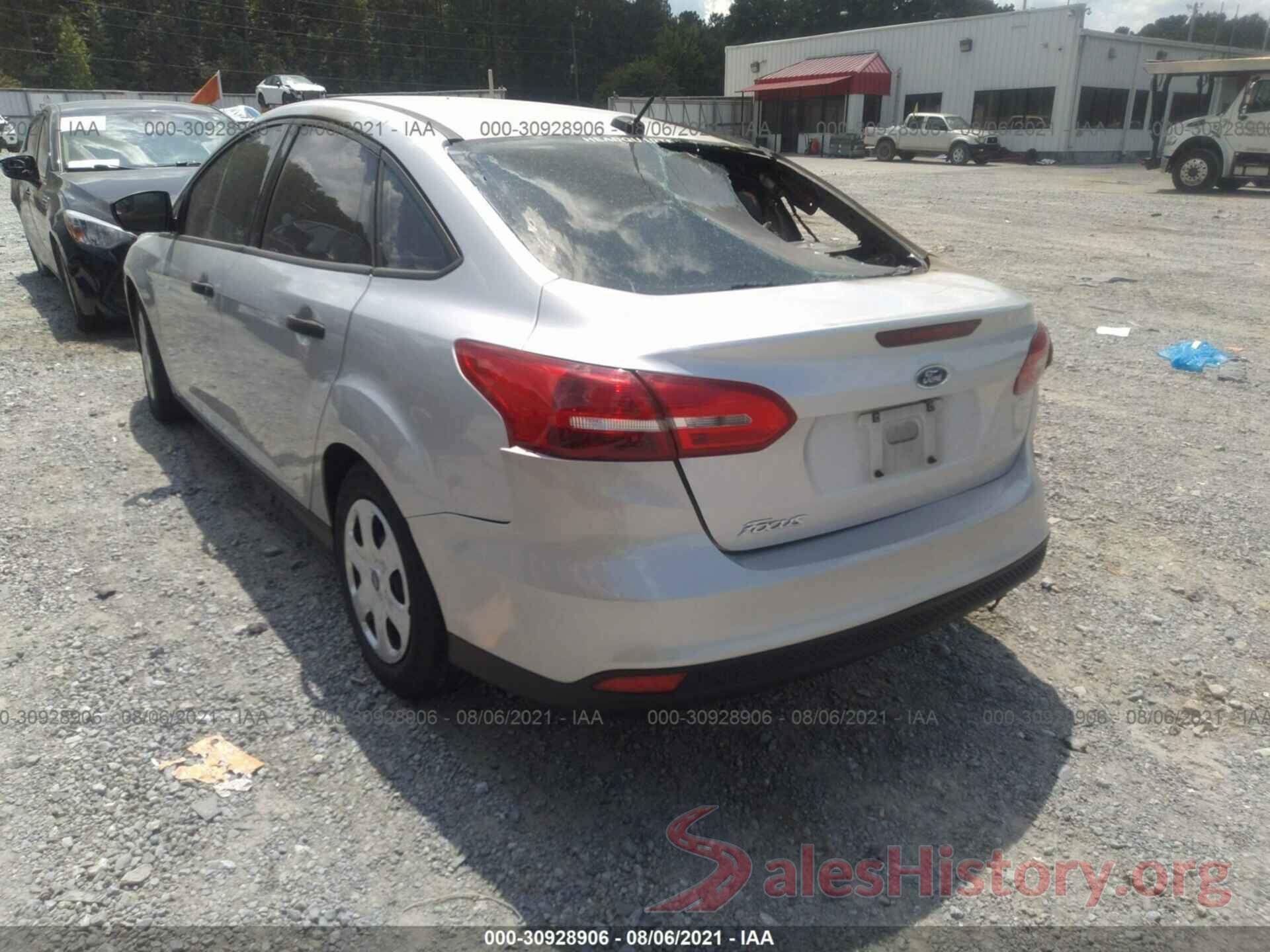 1FADP3E28JL329687 2018 FORD FOCUS