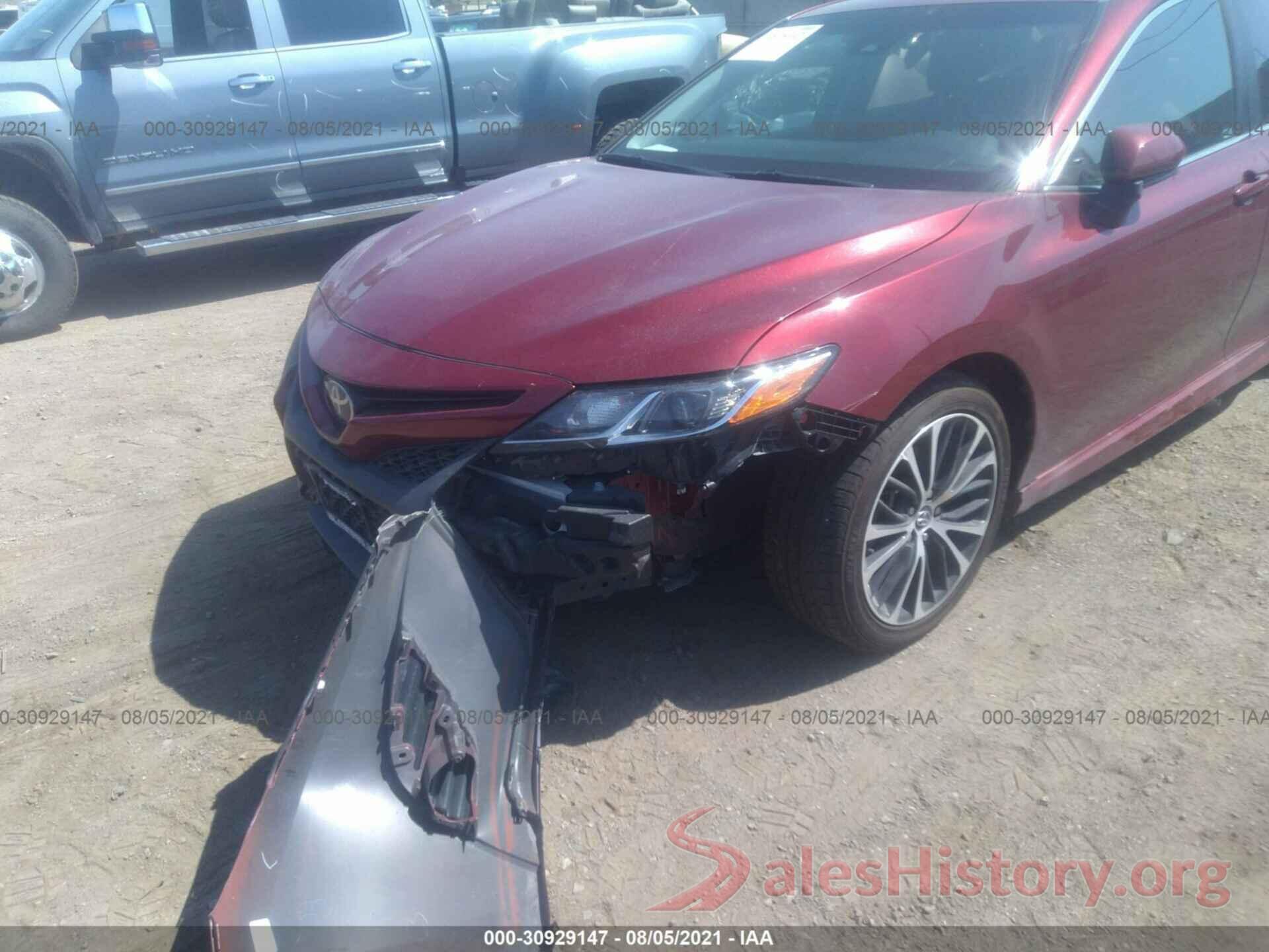 4T1B11HK3JU533564 2018 TOYOTA CAMRY