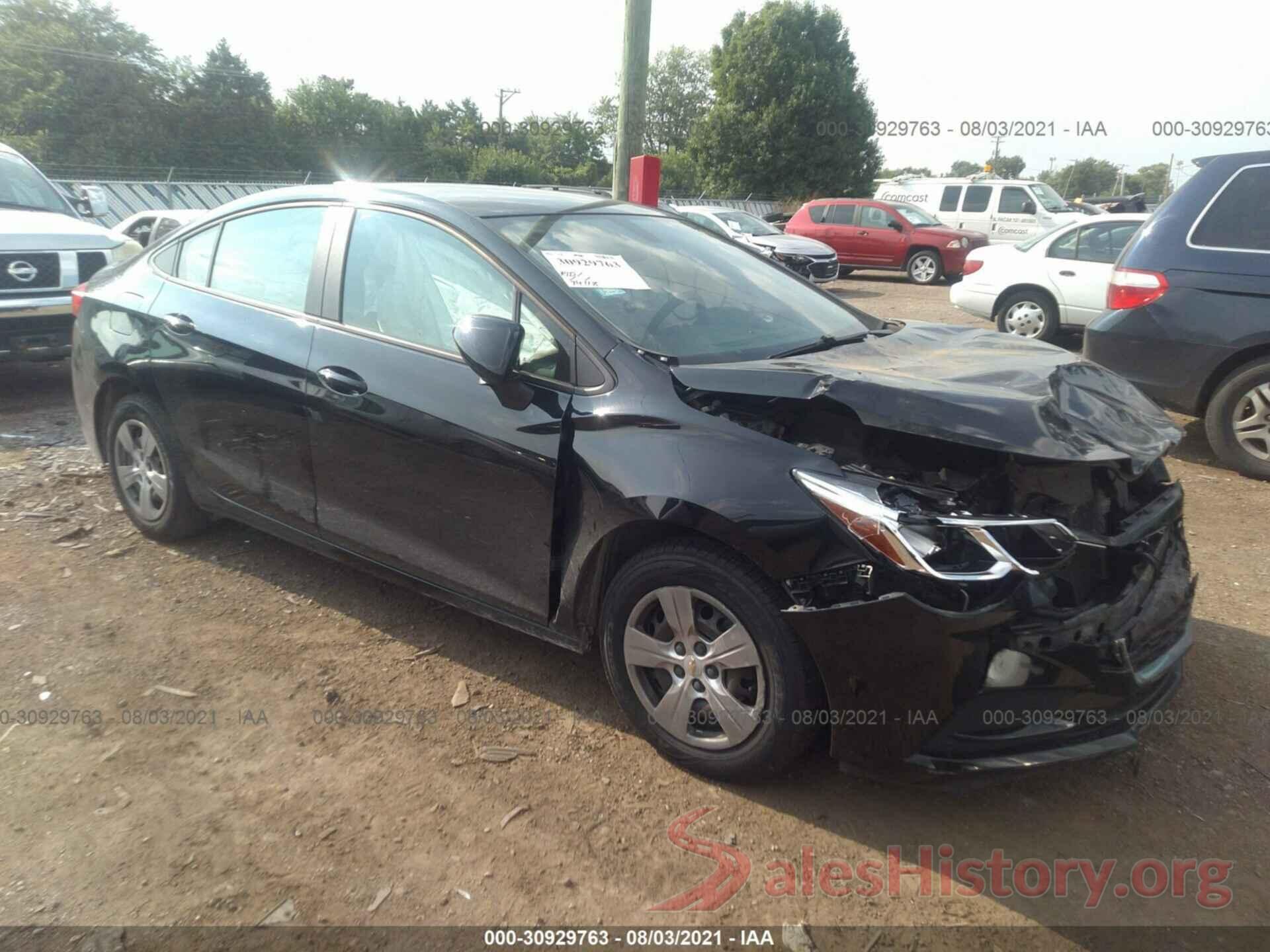 1G1BC5SM1J7236669 2018 CHEVROLET CRUZE