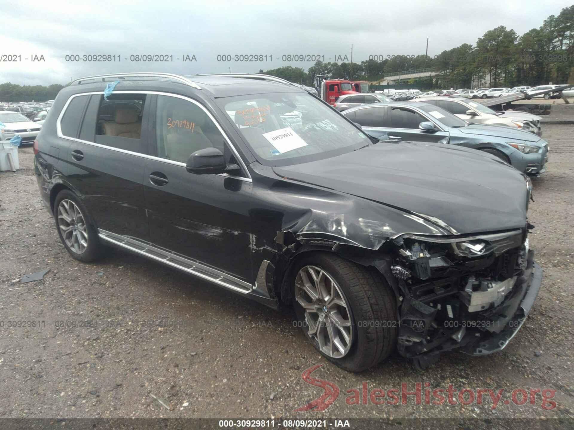 5UXCW2C53KL083373 2019 BMW X7