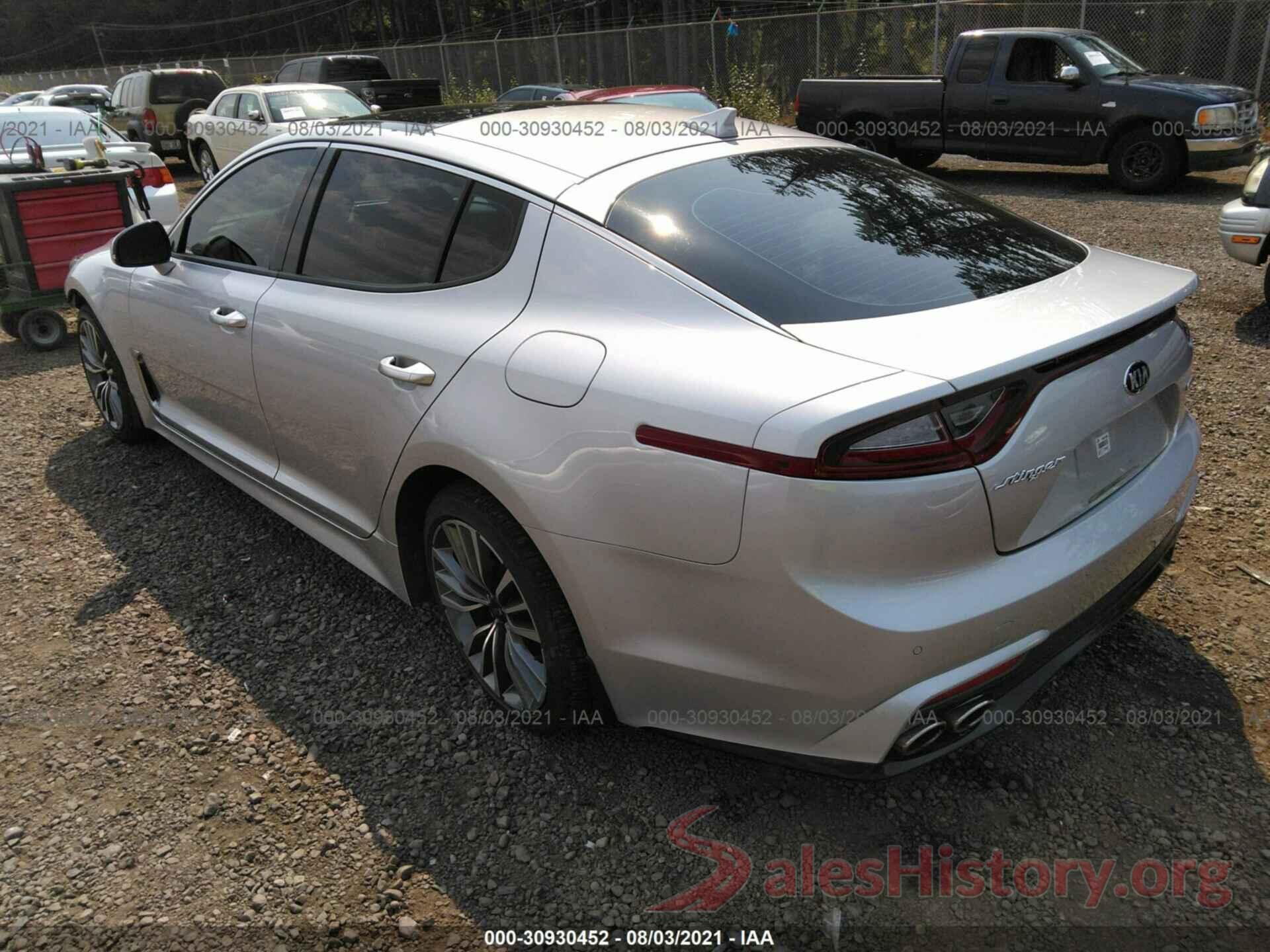 KNAE25LA0J6035280 2018 KIA STINGER