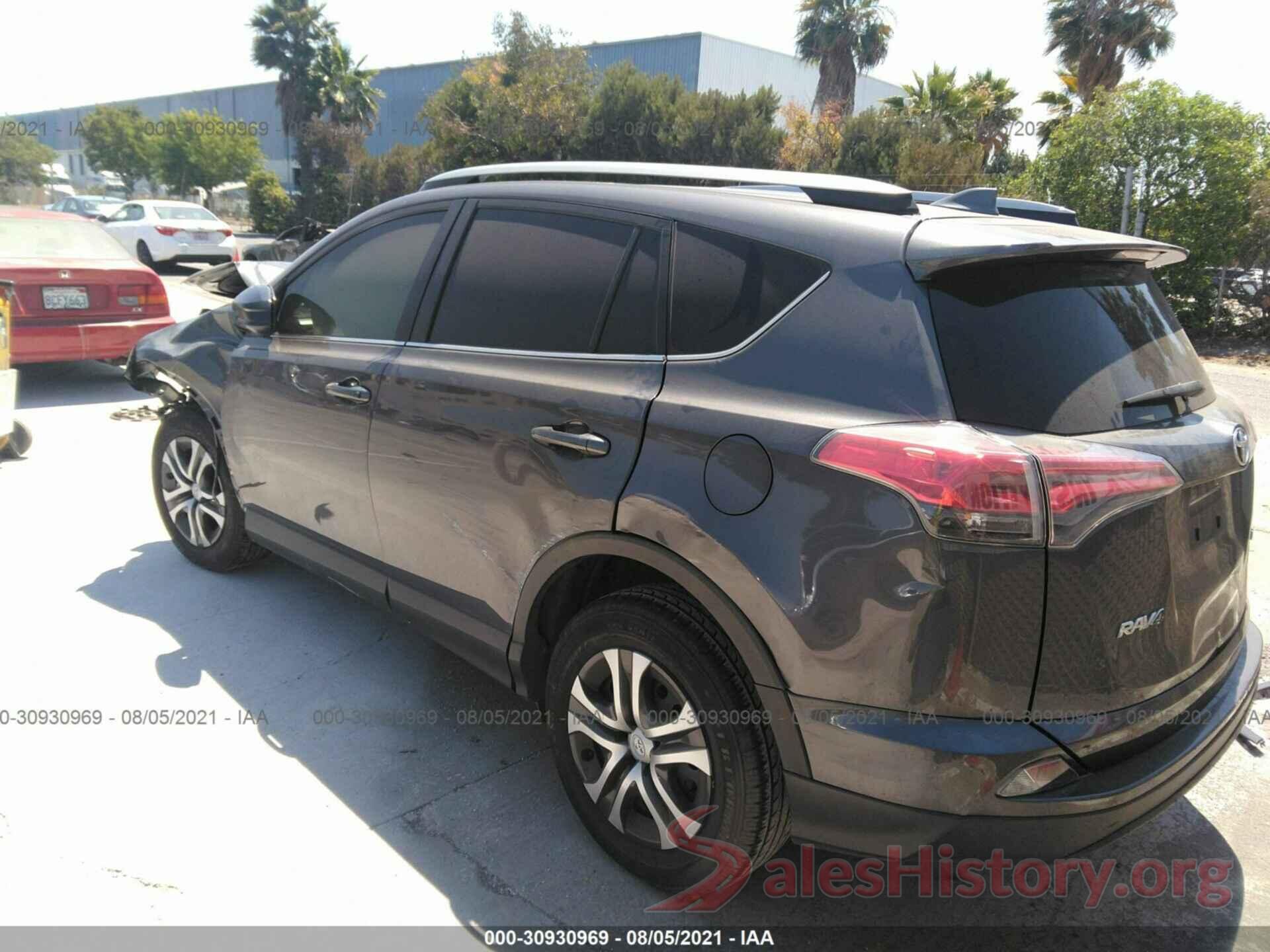 JTMZFREV0JJ155643 2018 TOYOTA RAV4