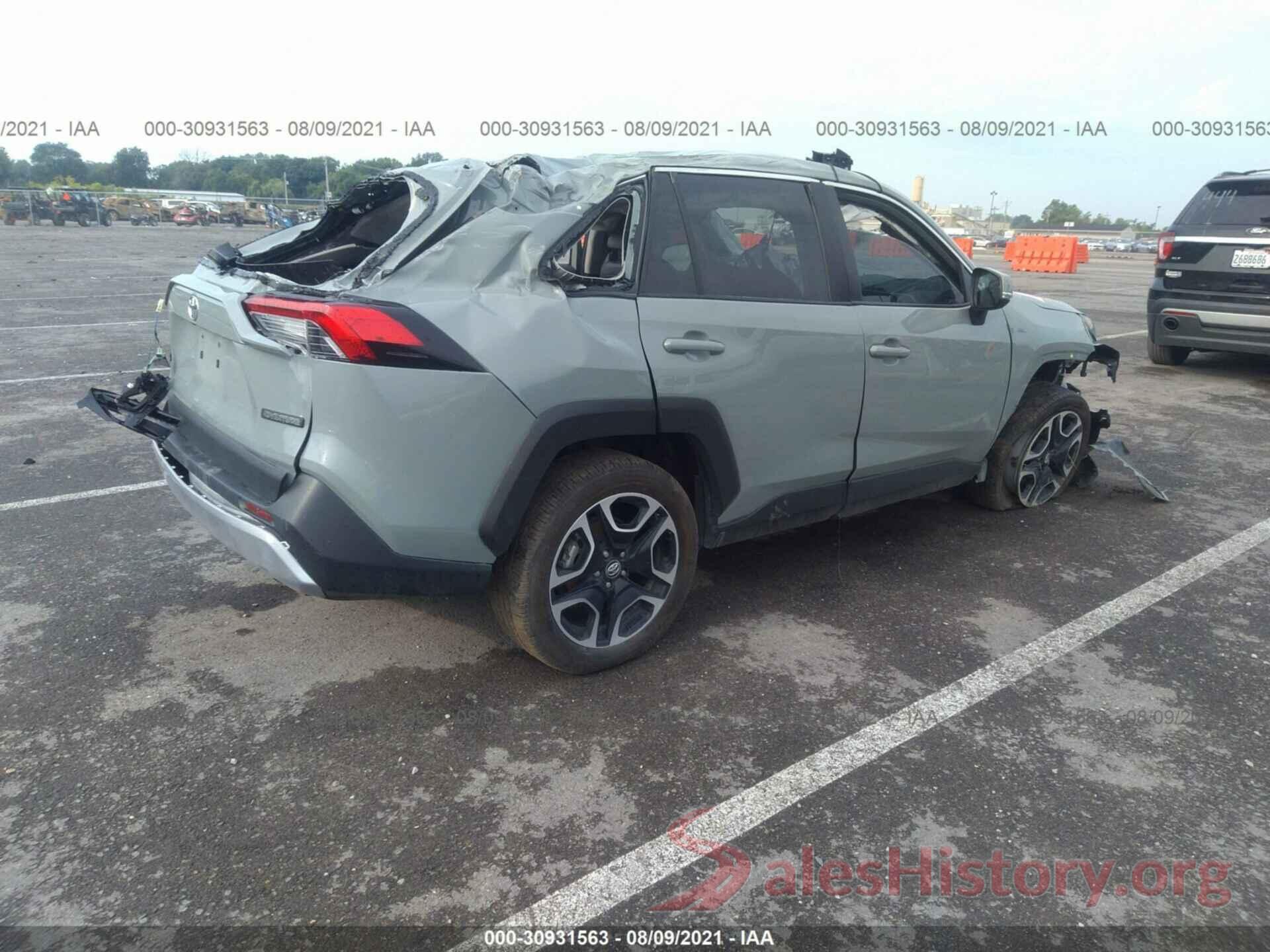 2T3J1RFV8LC092078 2020 TOYOTA RAV4