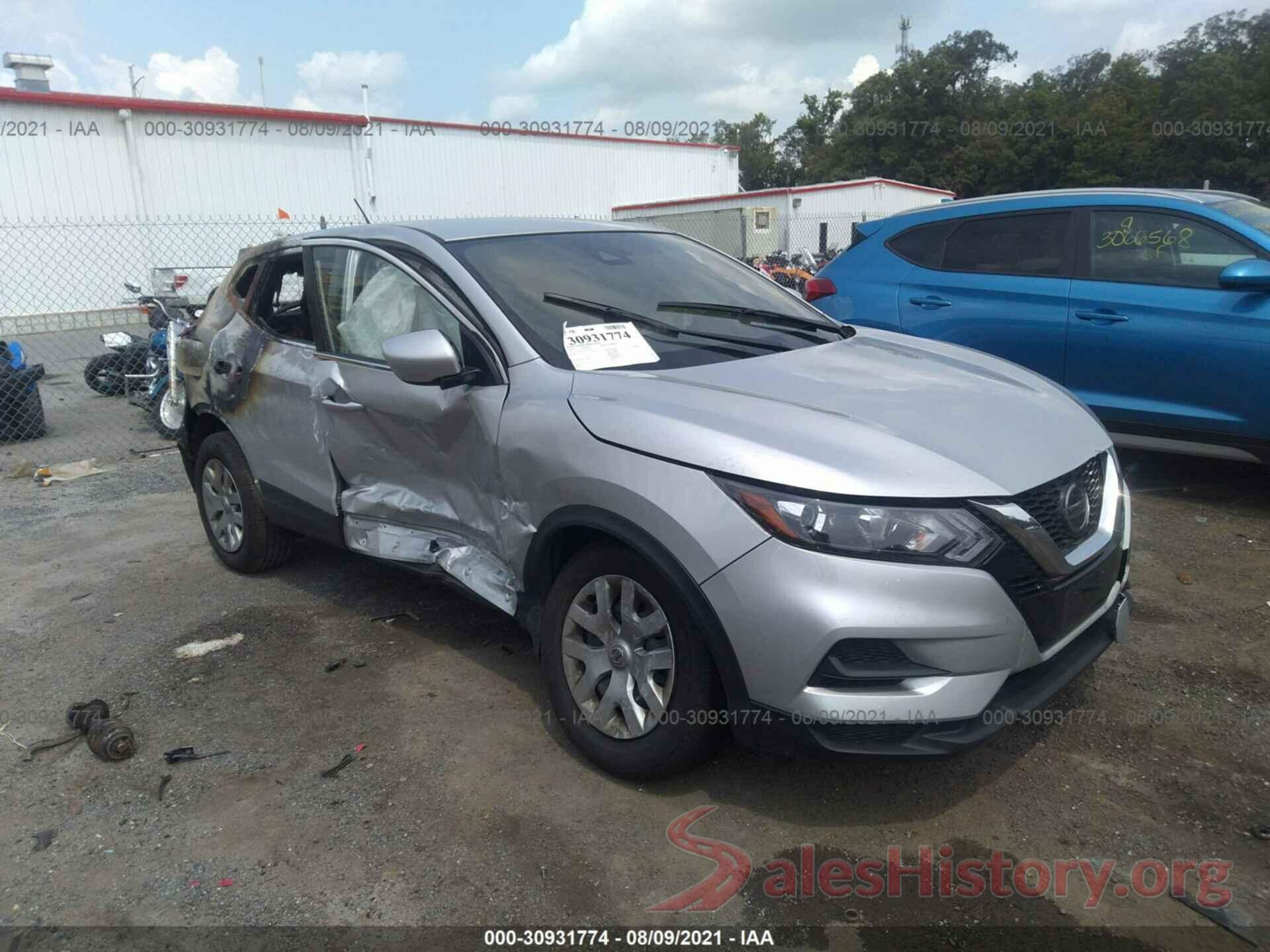 JN1BJ1CV9LW550403 2020 NISSAN ROGUE SPORT