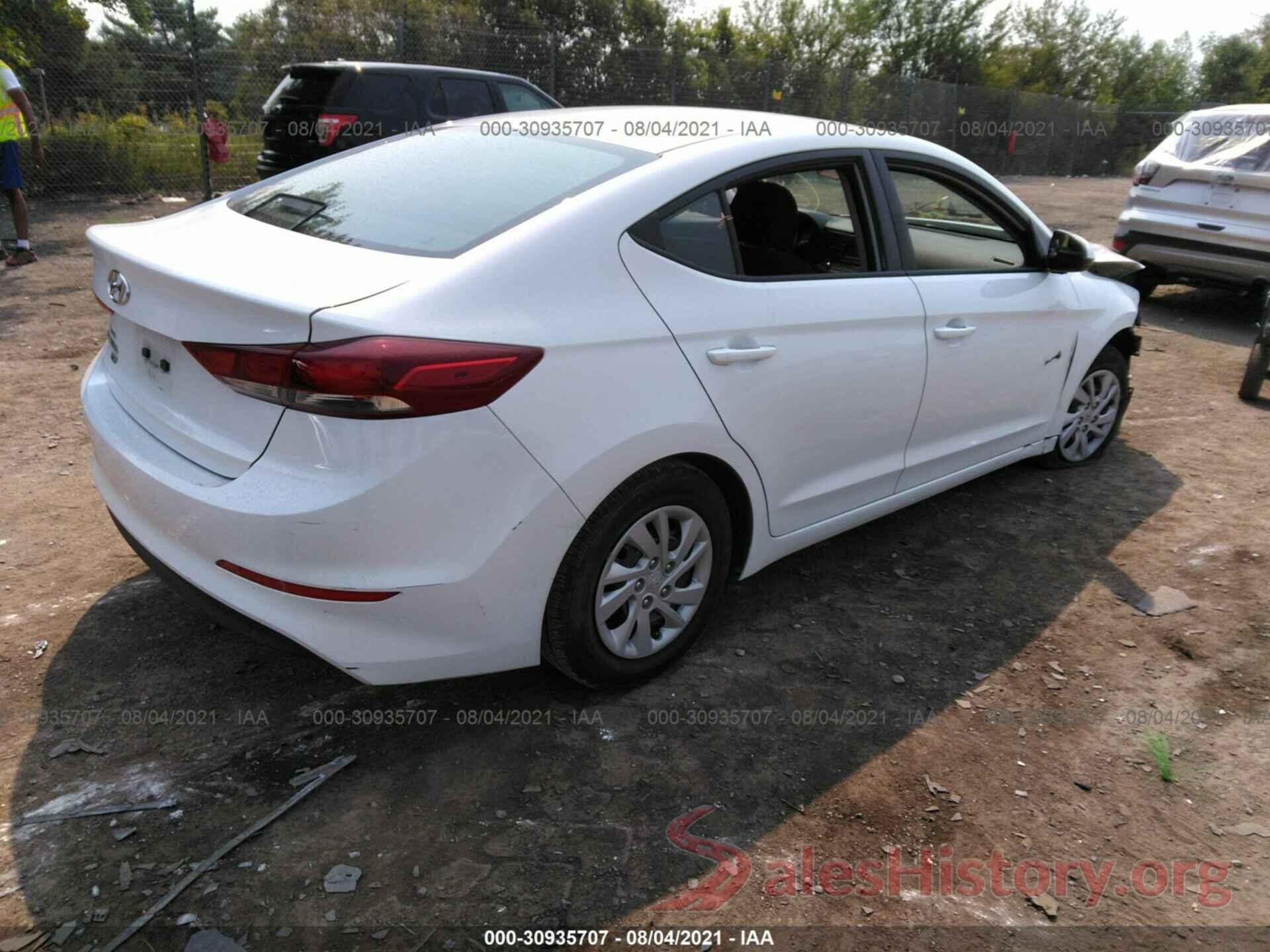 5NPD74LF8JH221015 2018 HYUNDAI ELANTRA