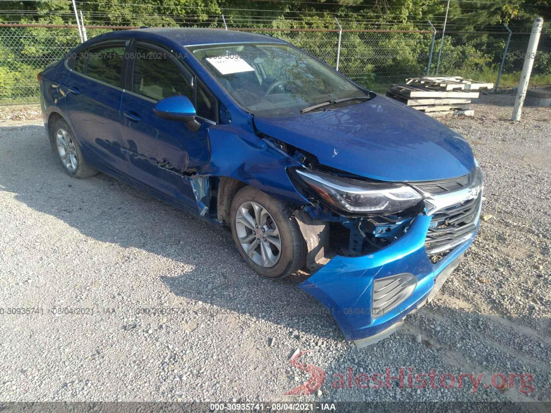 1G1BE5SM5K7137462 2019 CHEVROLET CRUZE