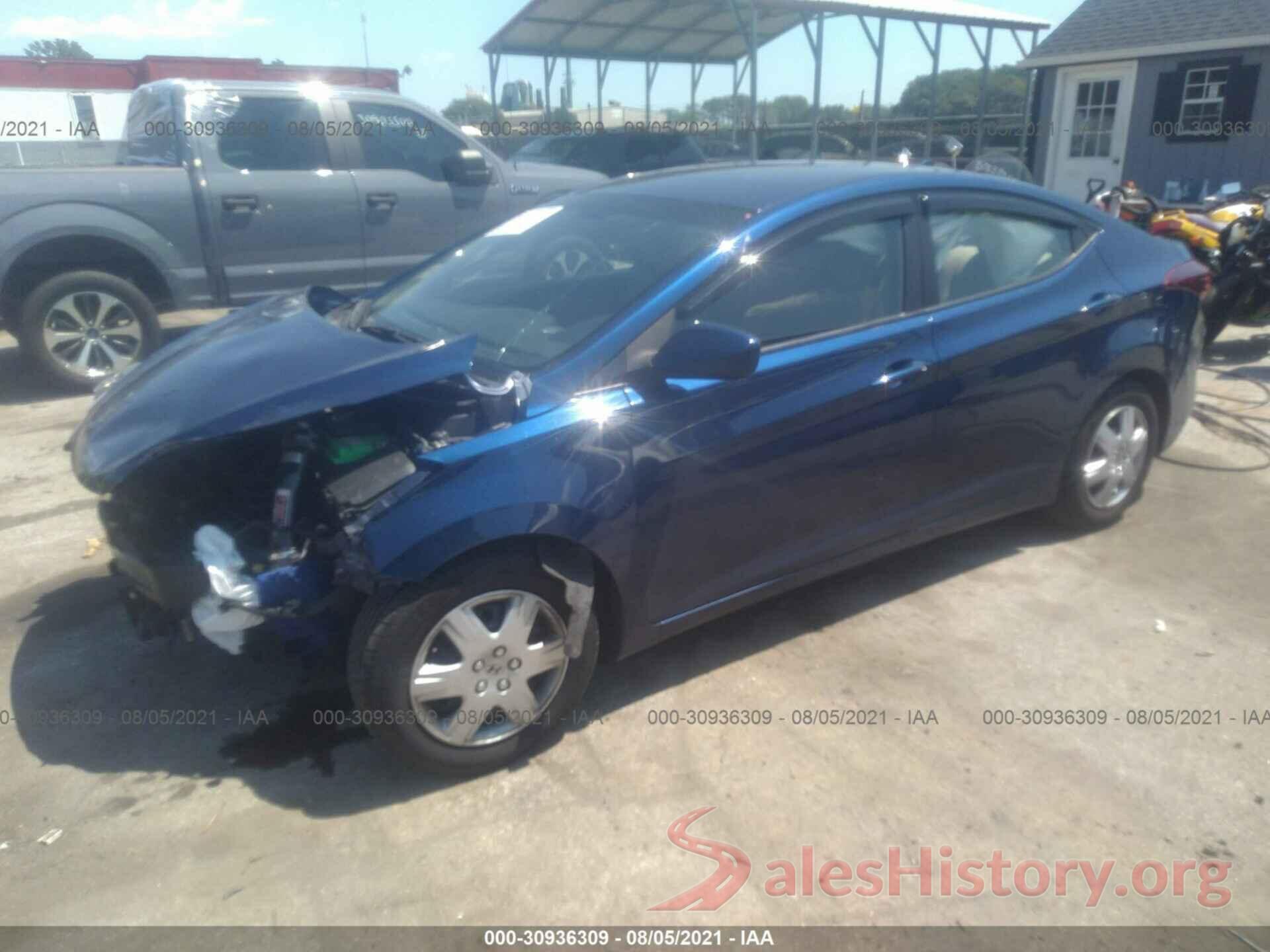 5NPDH4AE3GH782318 2016 HYUNDAI ELANTRA