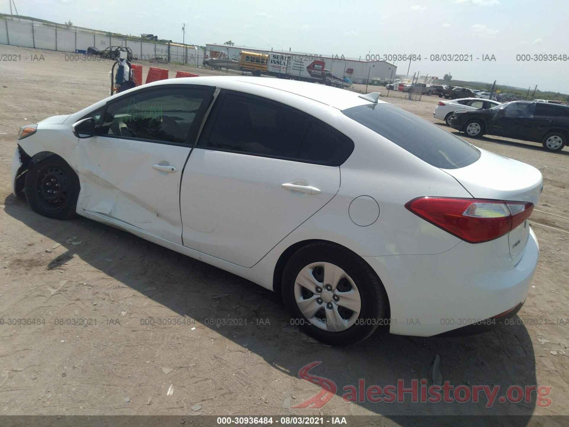 KNAFK4A65G5615667 2016 KIA FORTE