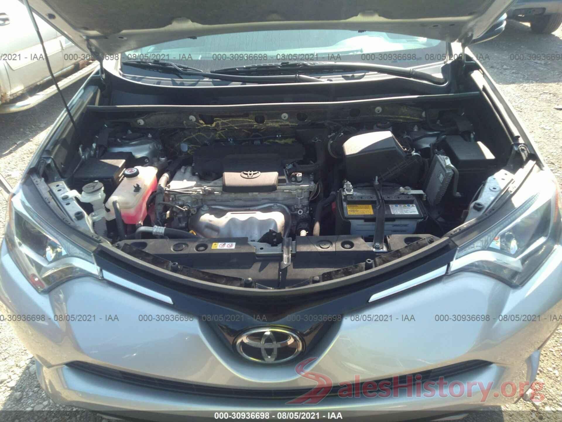 JTMRFREV9JJ236608 2018 TOYOTA RAV4