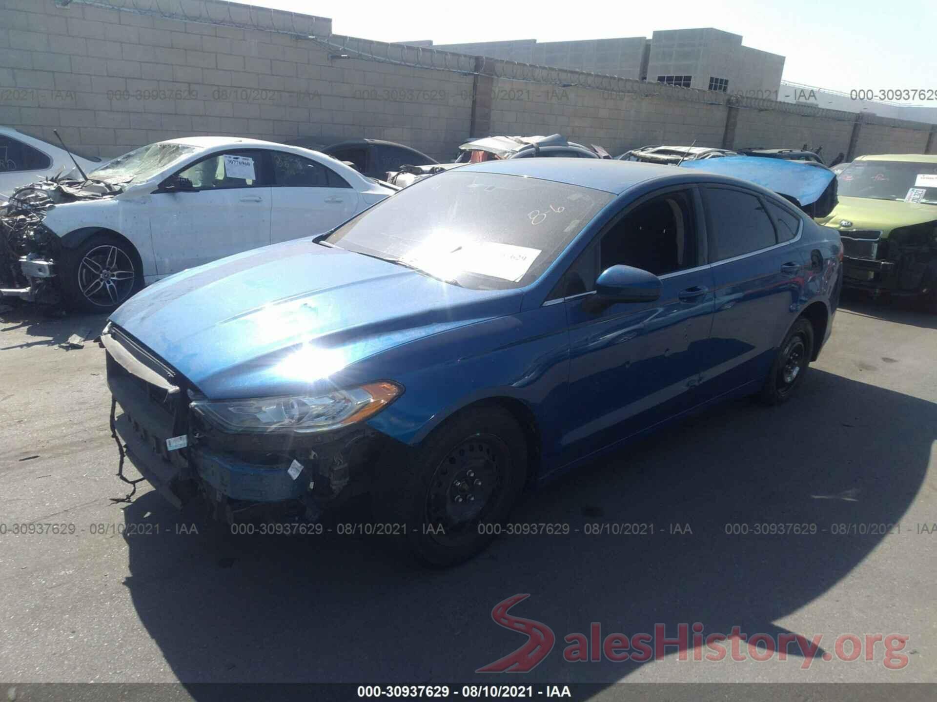 3FA6P0HD0JR136813 2018 FORD FUSION