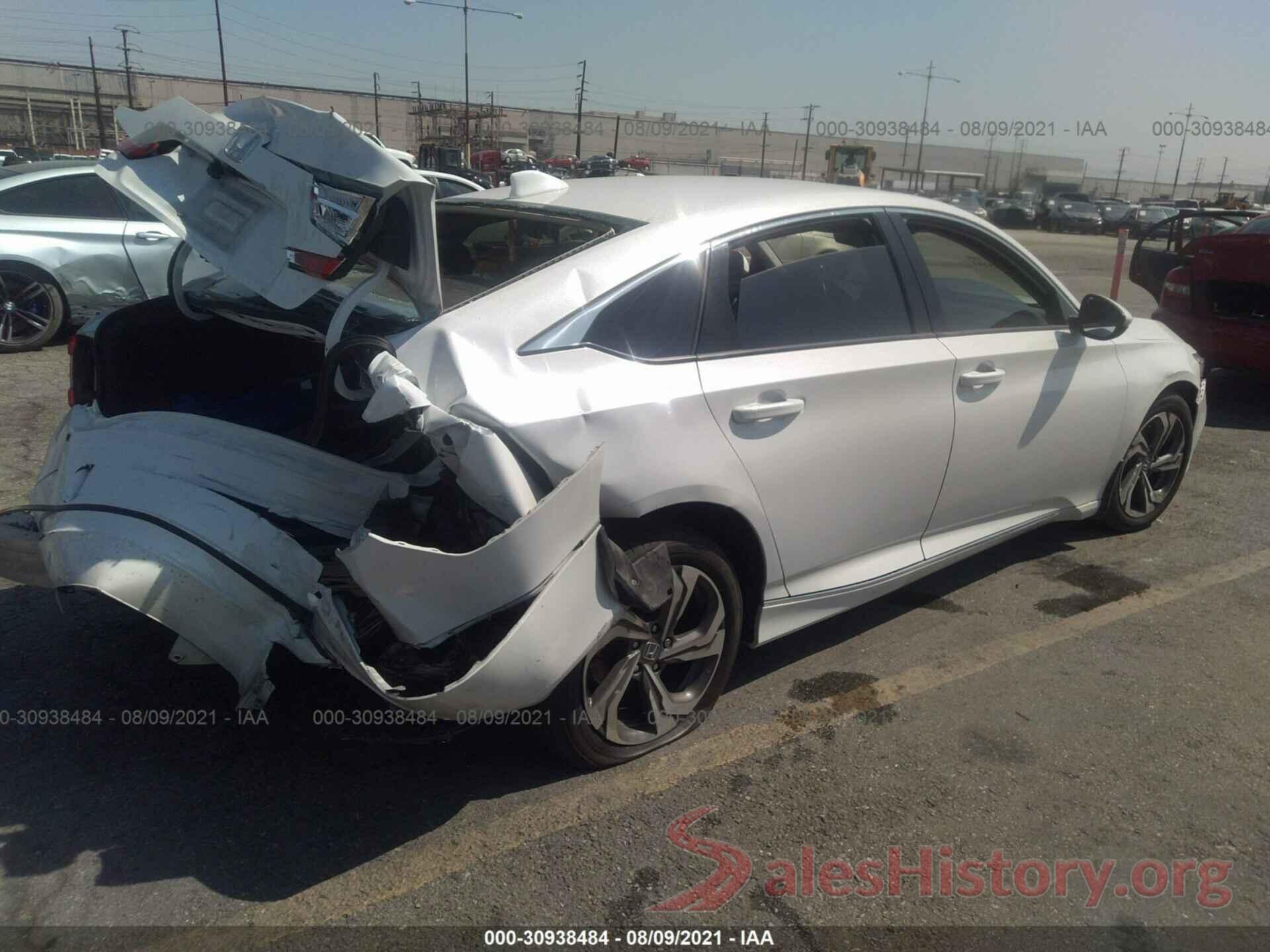 1HGCV1F54JA161133 2018 HONDA ACCORD SEDAN