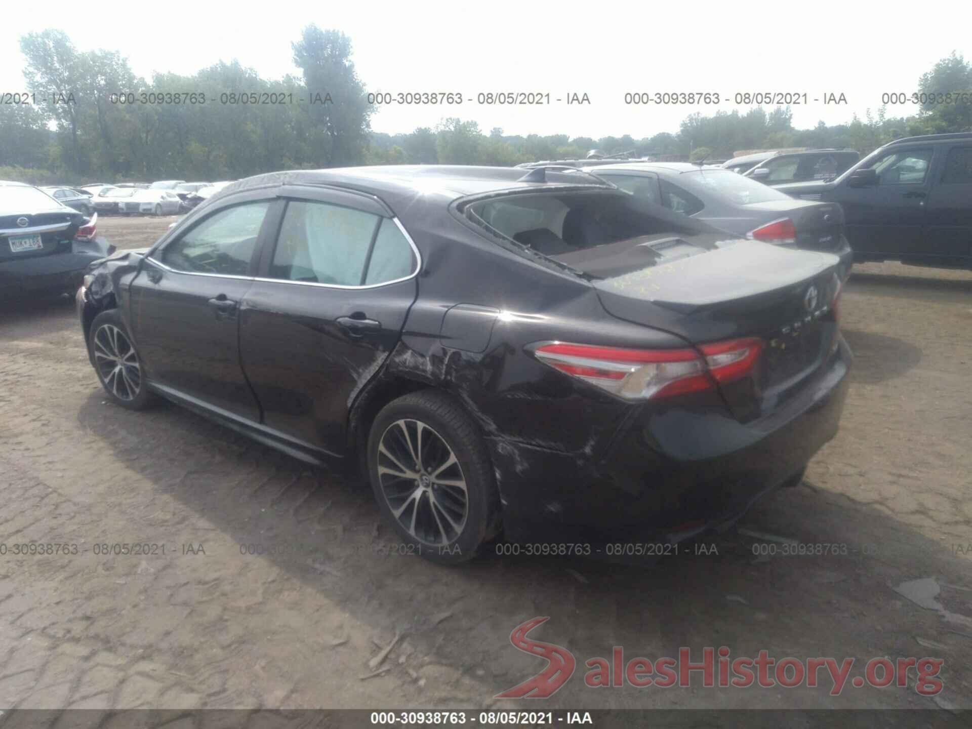 4T1B11HK2KU743462 2019 TOYOTA CAMRY