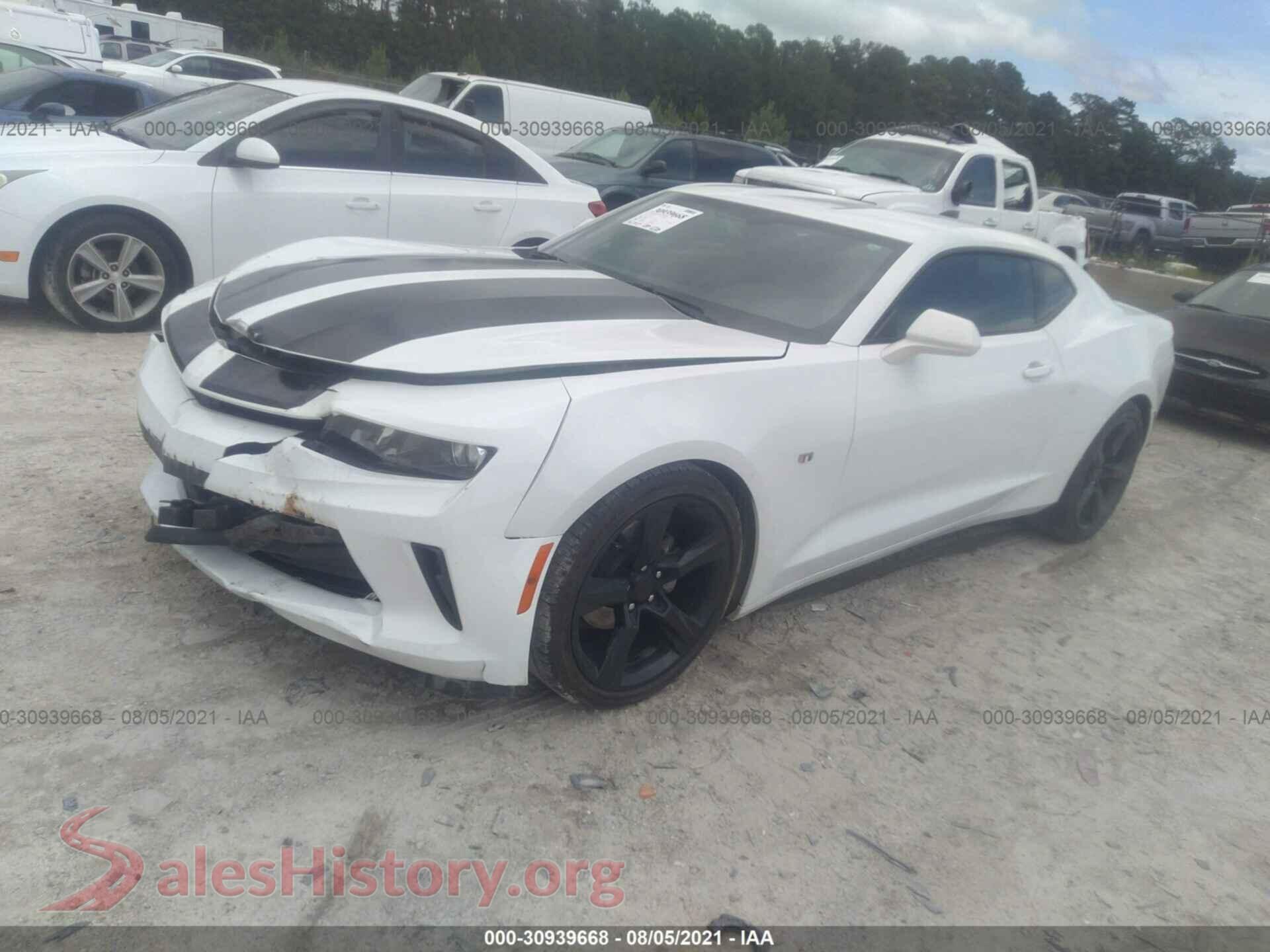 2016 CHEVROLET CAMARO VIN 1G1FB1RX7G0179697, front view