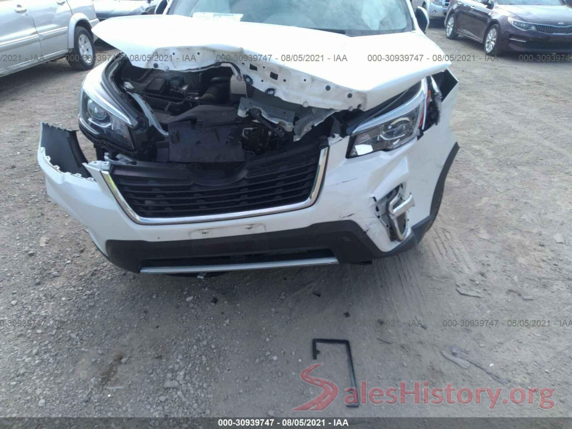 JF2SKAWC8KH517580 2019 SUBARU FORESTER