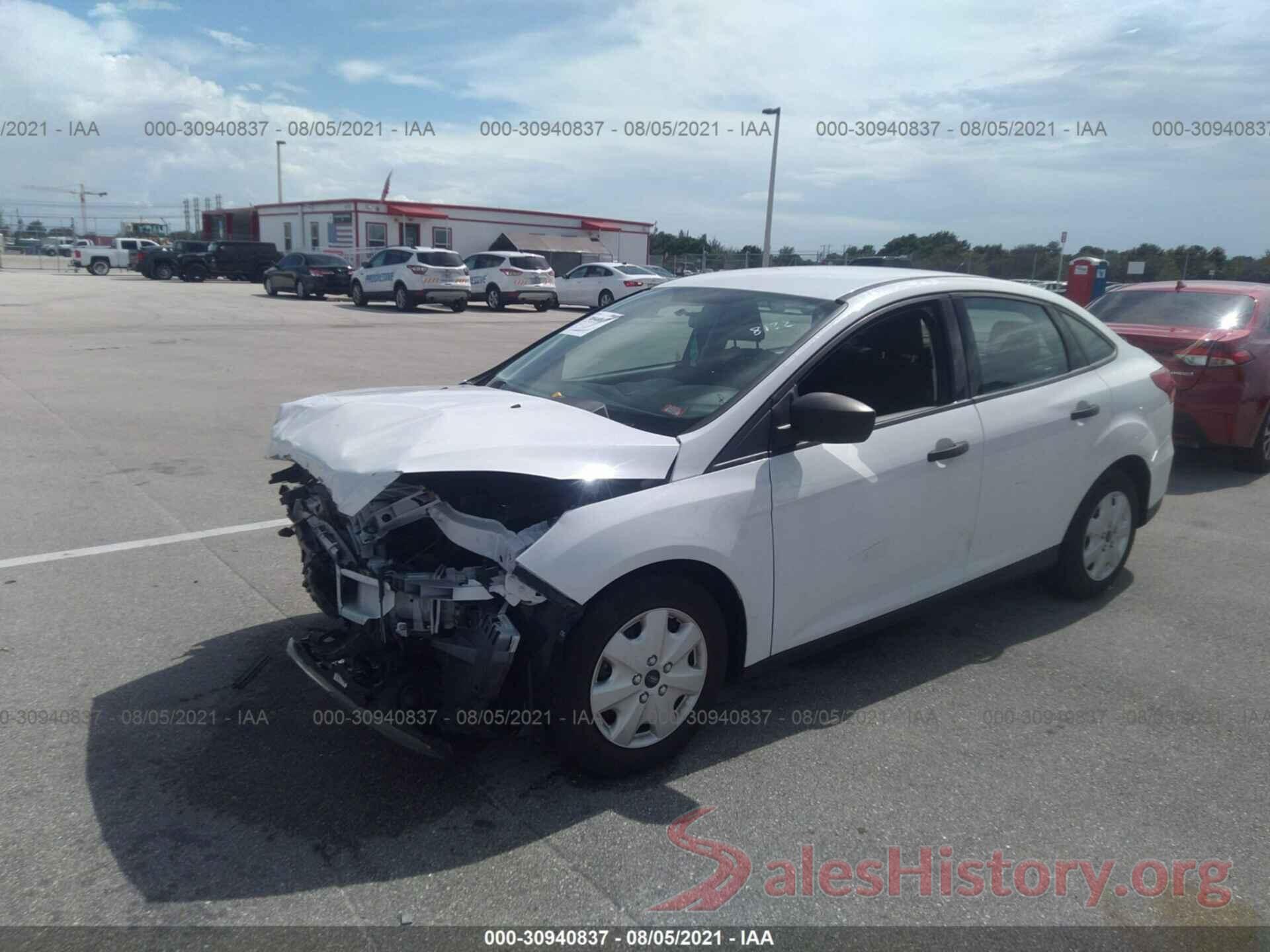 1FADP3E21JL308132 2018 FORD FOCUS