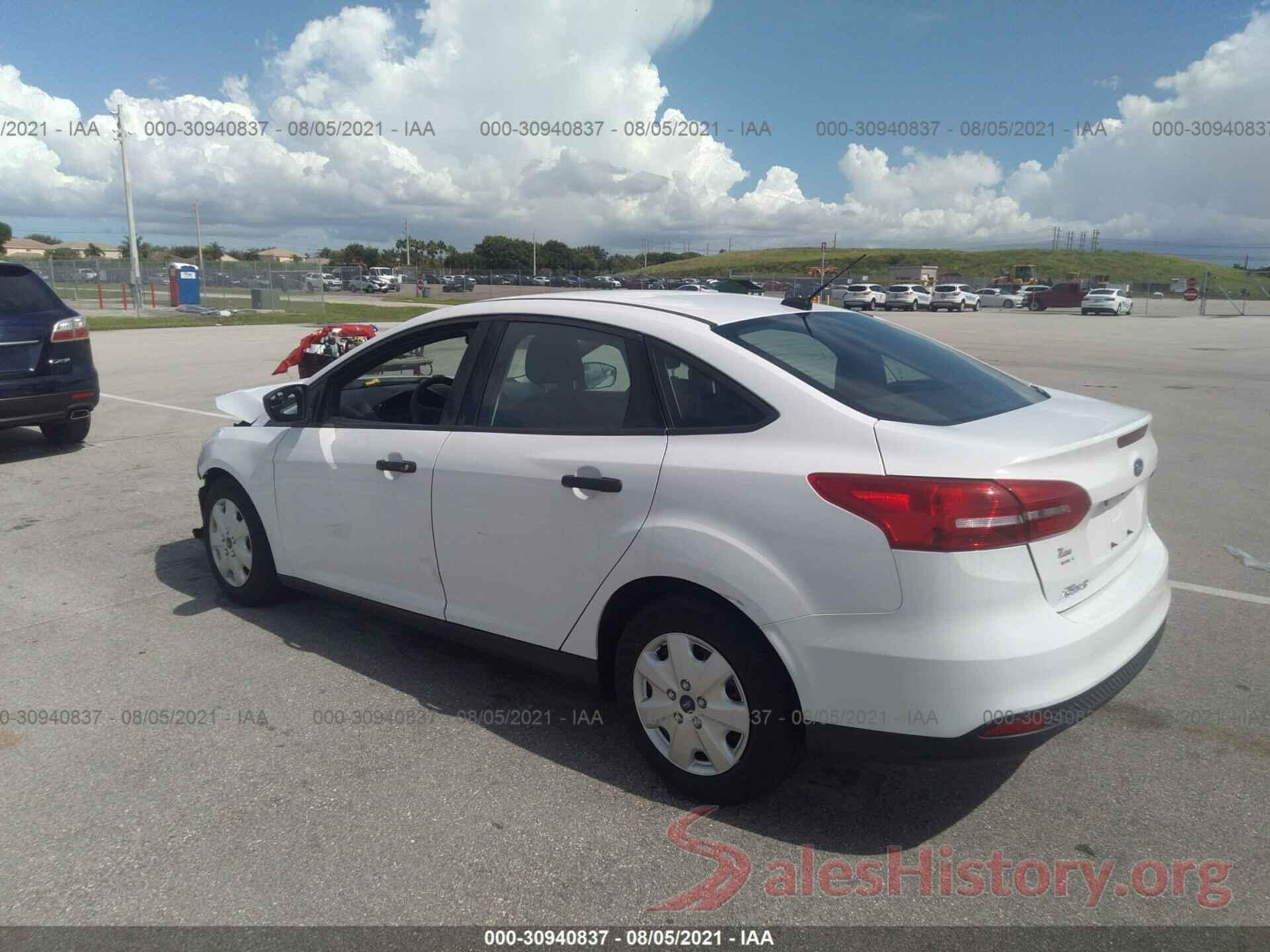 1FADP3E21JL308132 2018 FORD FOCUS