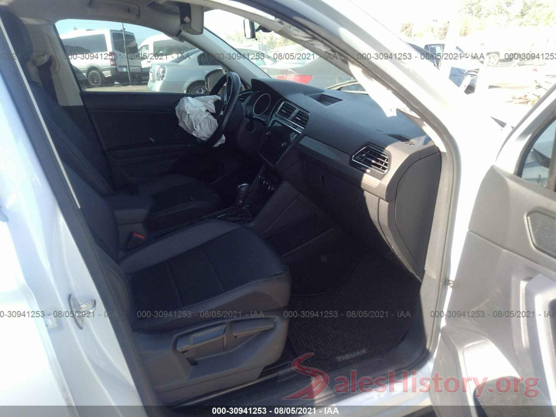 3VV3B7AX3JM208210 2018 VOLKSWAGEN TIGUAN