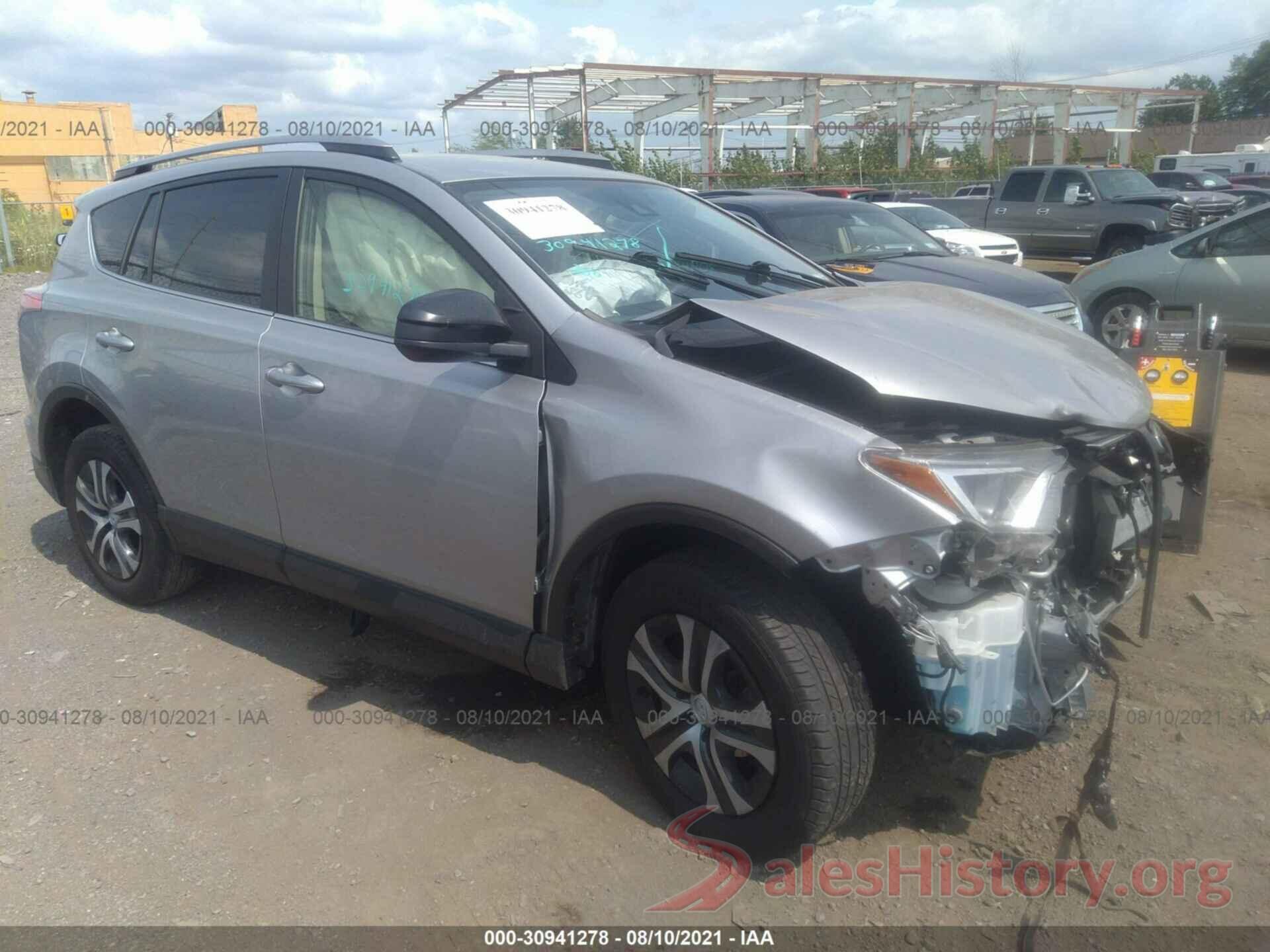 JTMBFREV2JJ226701 2018 TOYOTA RAV4