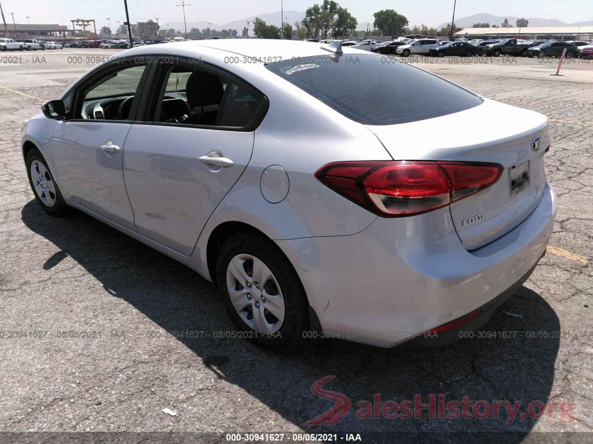 3KPFK4A71HE113577 2017 KIA FORTE