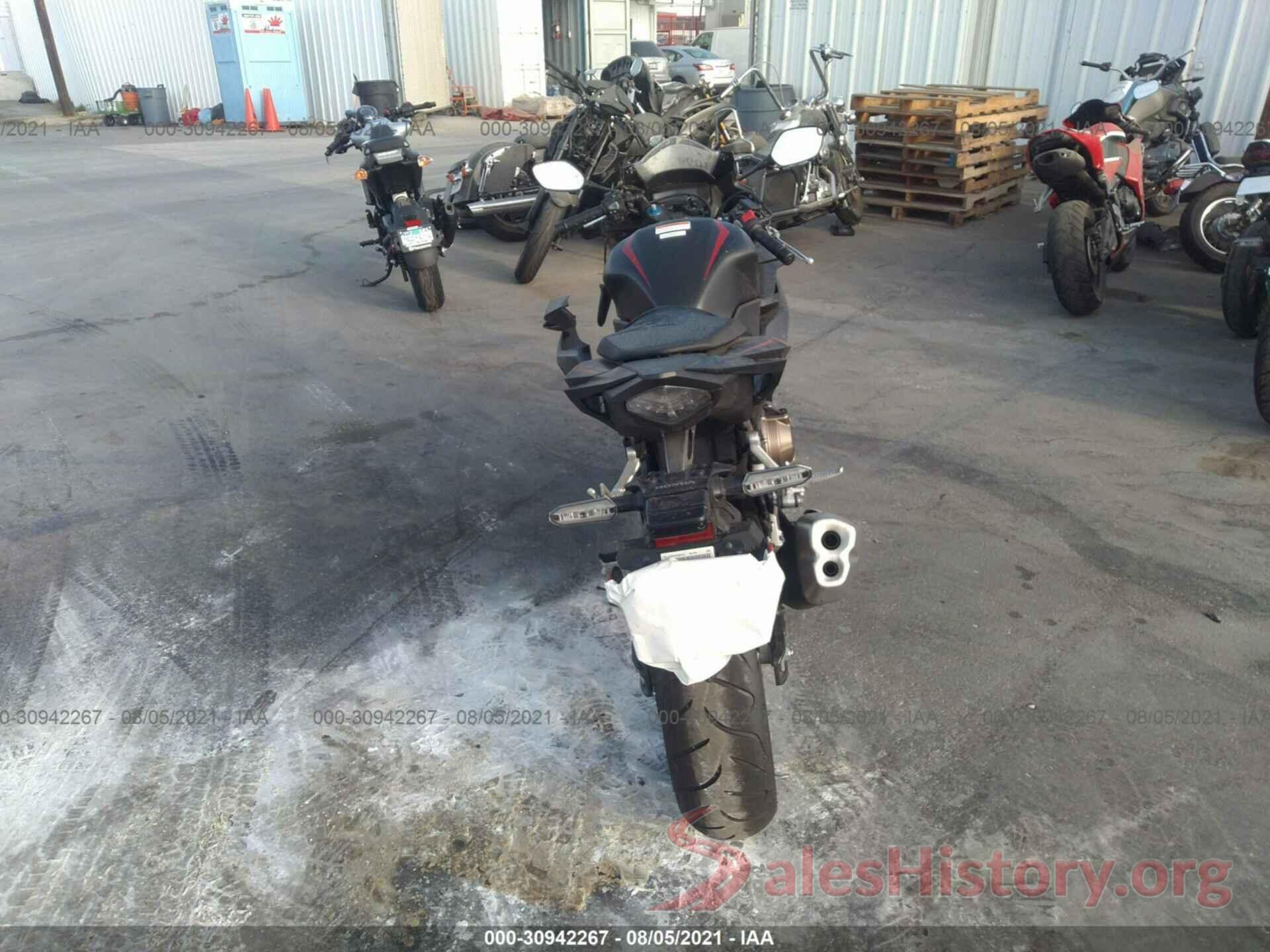 MLHPC6250M5200707 2021 HONDA CBR500